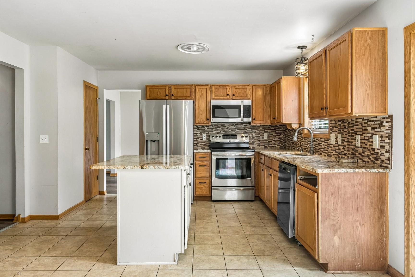 View of Residential at 4926 Rusten Road, Eagan MN 55122, Eagan (15 of 50) - Mike Wilen | Minnesota Team Real Estate