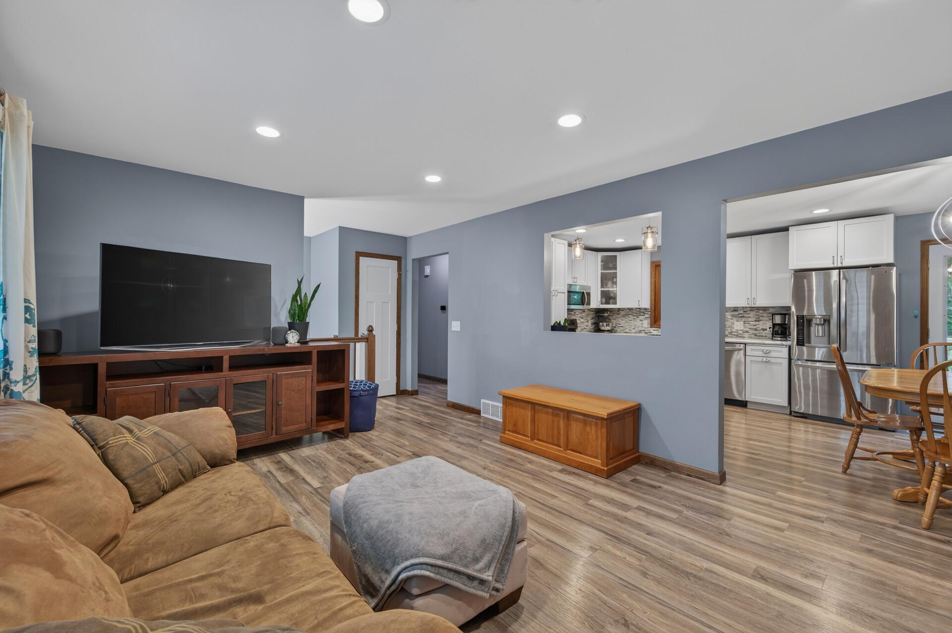 View of Residential at 3122 Aadland Avenue, Buffalo MN 55313, Buffalo (11 of 42) - Mike Wilen | Minnesota Team Real Estate
