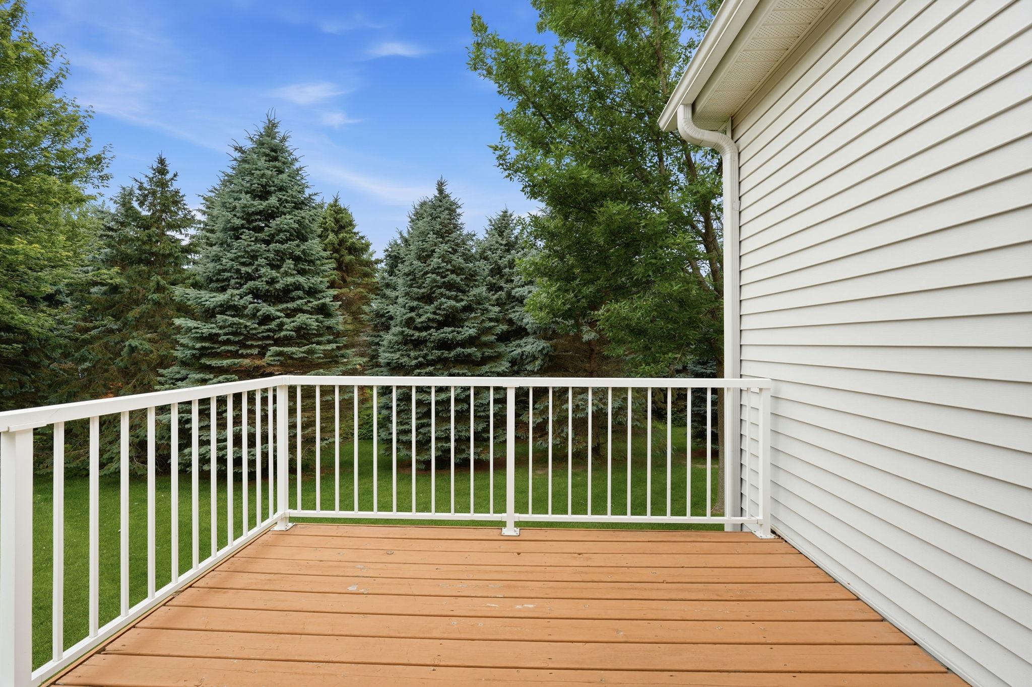 View of Residential at 10812 Thone Circle, Woodbury MN 55129, Woodbury (33 of 37) - Mike Wilen | Minnesota Team Real Estate