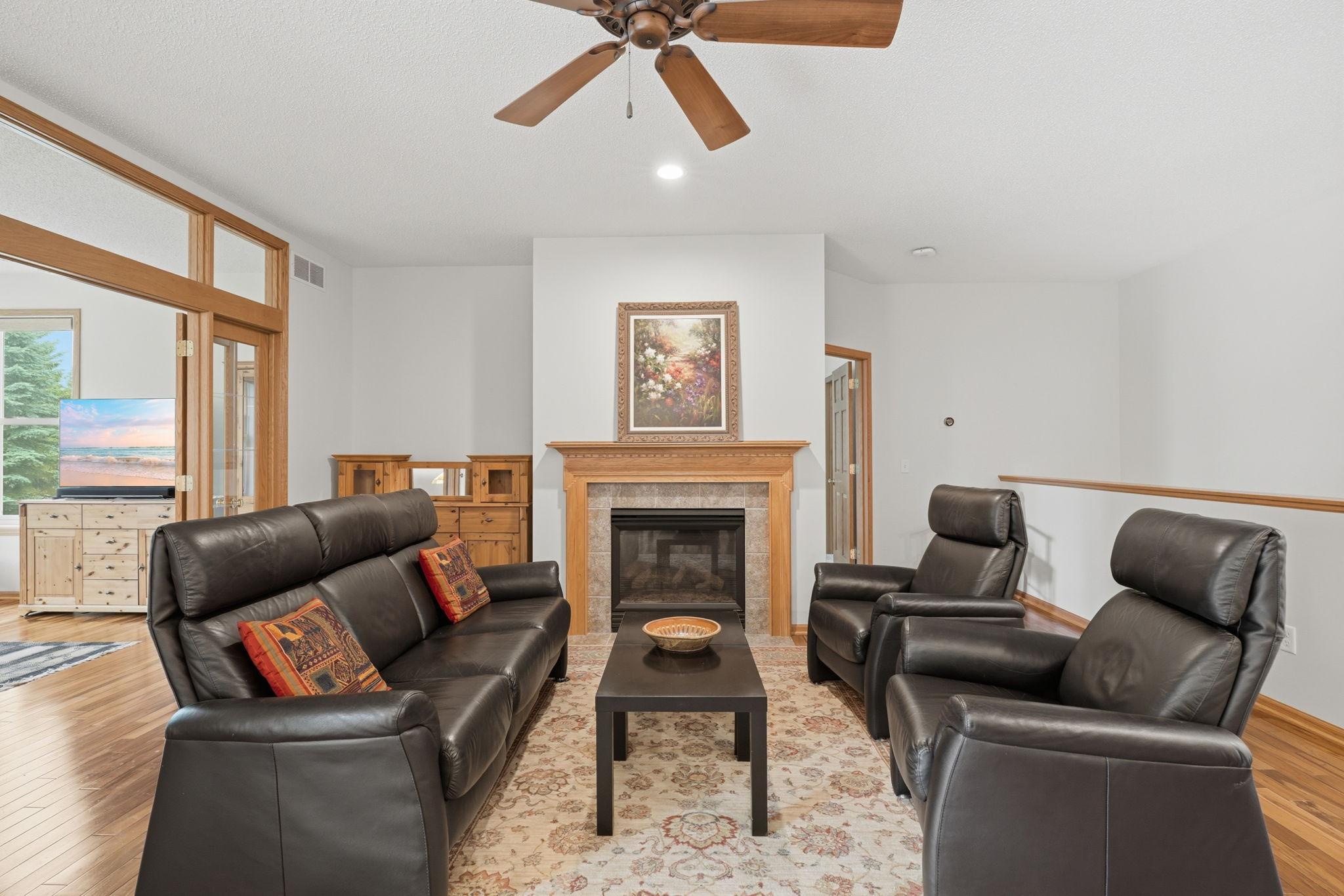 View of Residential at 10812 Thone Circle, Woodbury MN 55129, Woodbury (8 of 37) - Mike Wilen | Minnesota Team Real Estate