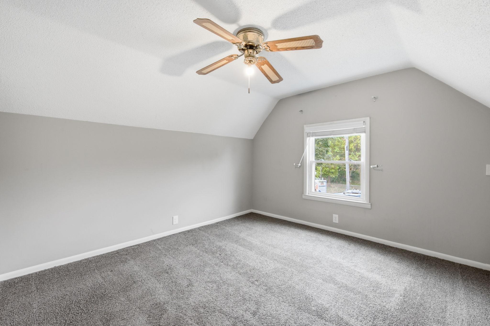 View of Residential at 1004 Western Avenue, Saint Paul MN 55117, Saint Paul (13 of 29) - Mike Wilen | Minnesota Team Real Estate