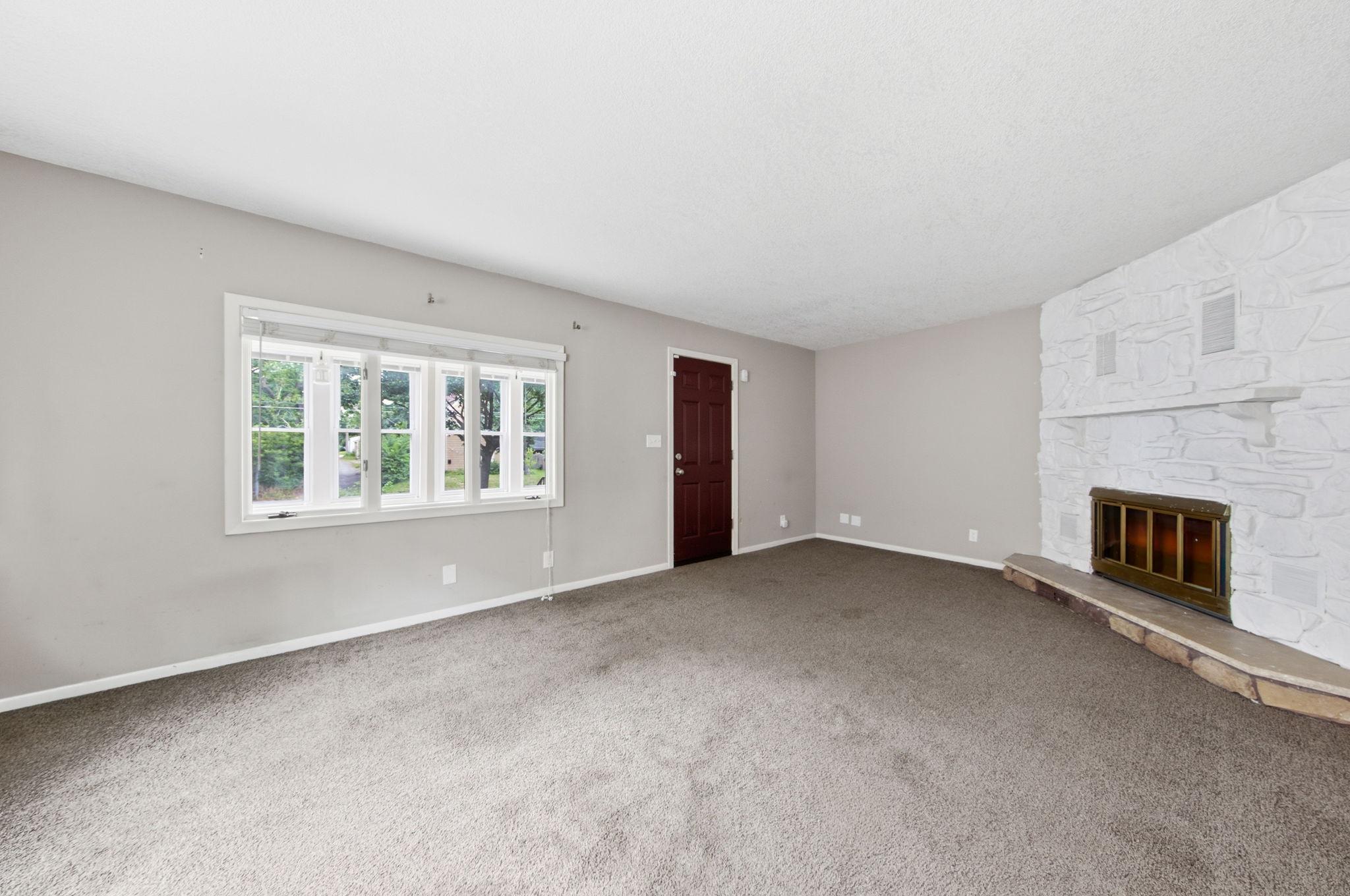View of Residential at 1004 Western Avenue, Saint Paul MN 55117, Saint Paul (4 of 29) - Mike Wilen | Minnesota Team Real Estate