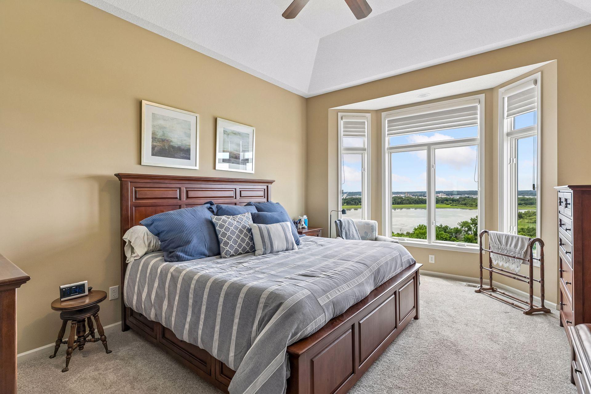 View of Residential at 10102 Indigo Drive, Eden Prairie MN 55347, Eden Prairie (26 of 53) - Mike Wilen | Minnesota Team Real Estate