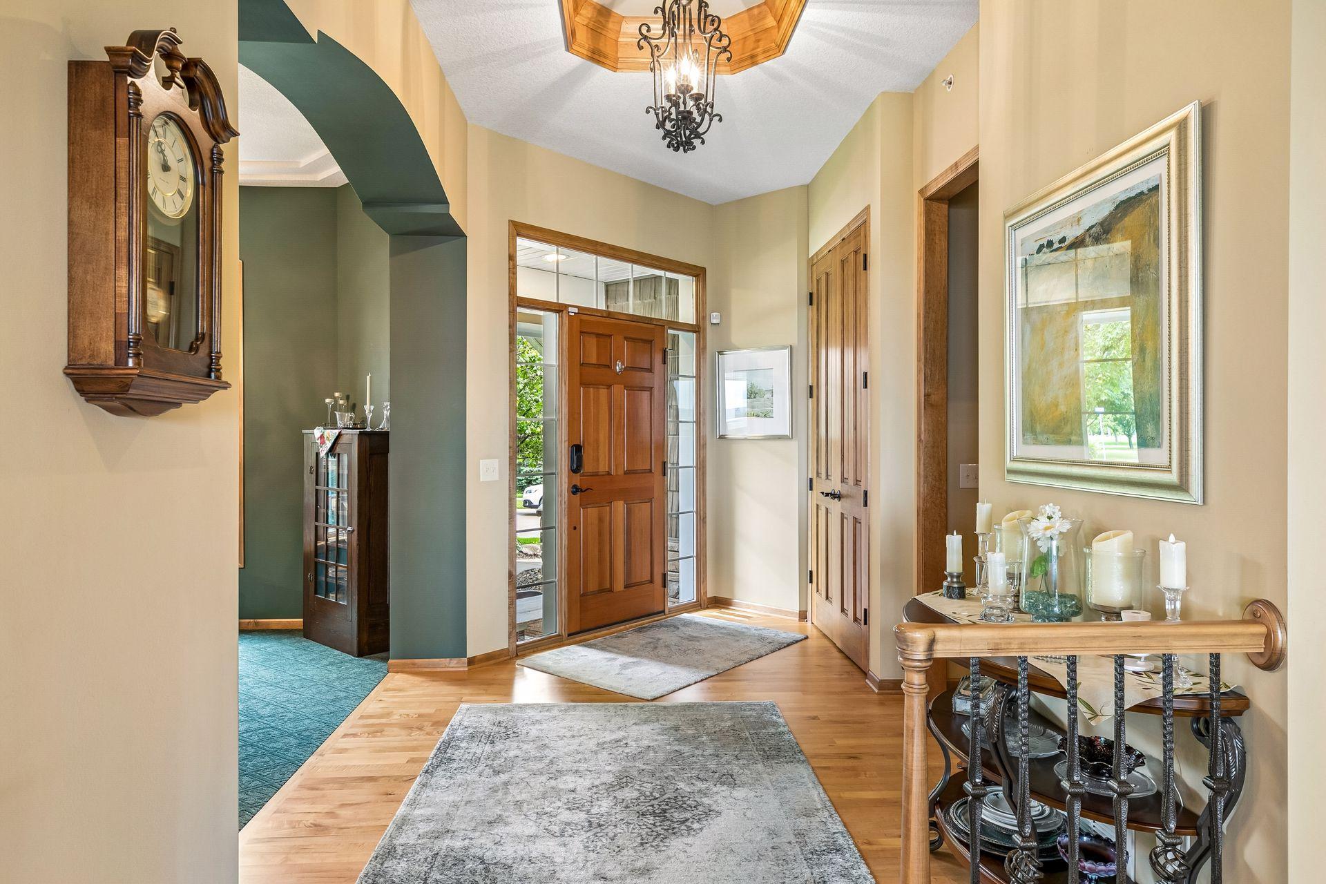 View of Residential at 10102 Indigo Drive, Eden Prairie MN 55347, Eden Prairie (25 of 53) - Mike Wilen | Minnesota Team Real Estate