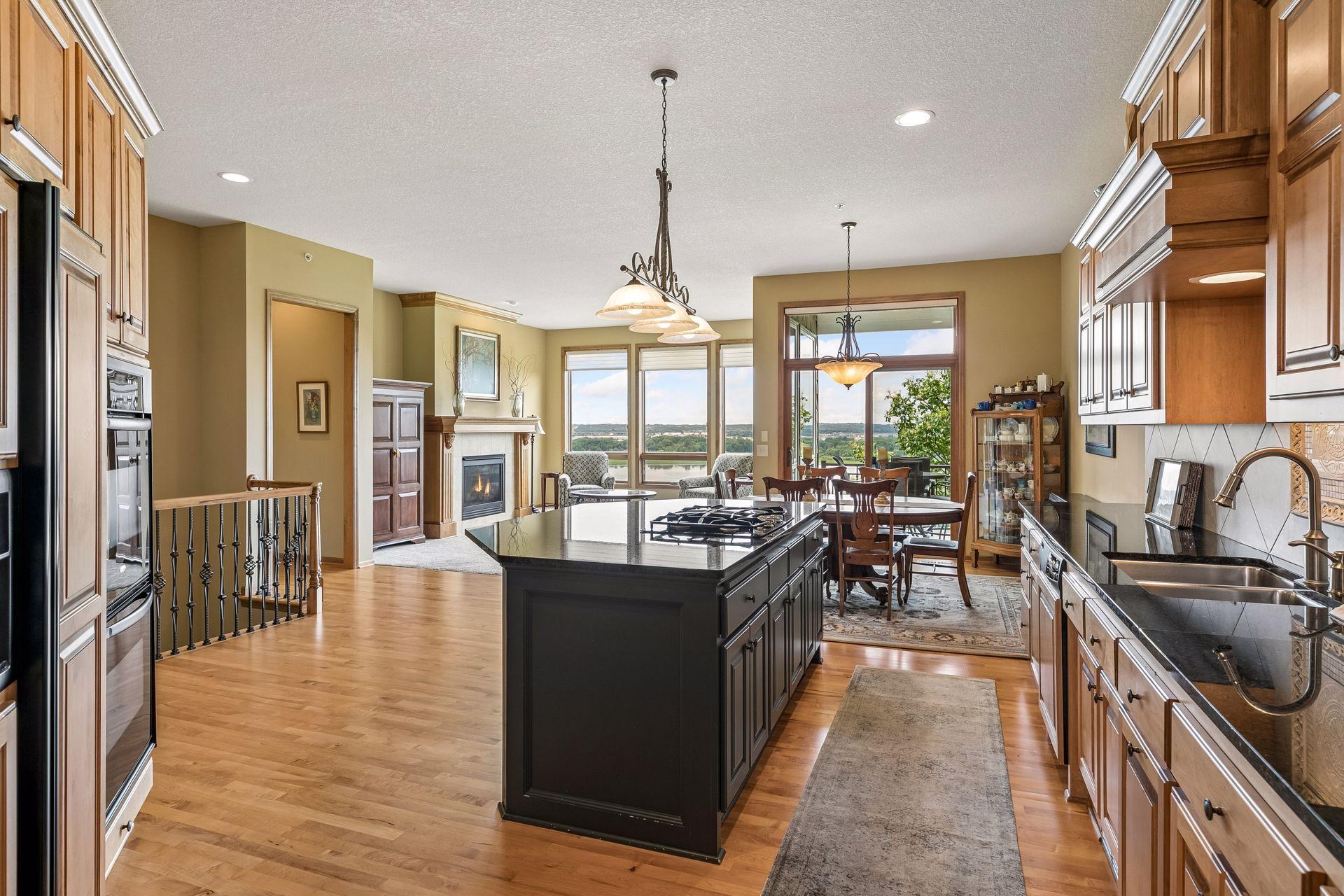 View of Residential at 10102 Indigo Drive, Eden Prairie MN 55347, Eden Prairie (17 of 53) - Mike Wilen | Minnesota Team Real Estate