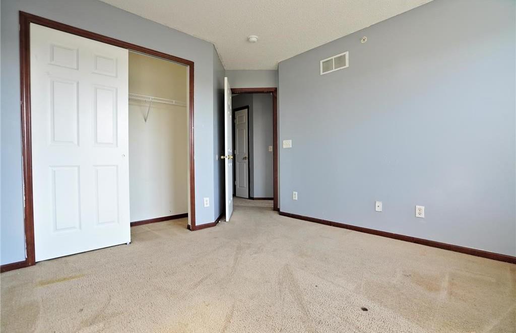 View of Residential at 514 Huset Parkway, Columbia Heights MN 55421, Columbia Heights (14 of 24) - Mike Wilen | Minnesota Team Real Estate