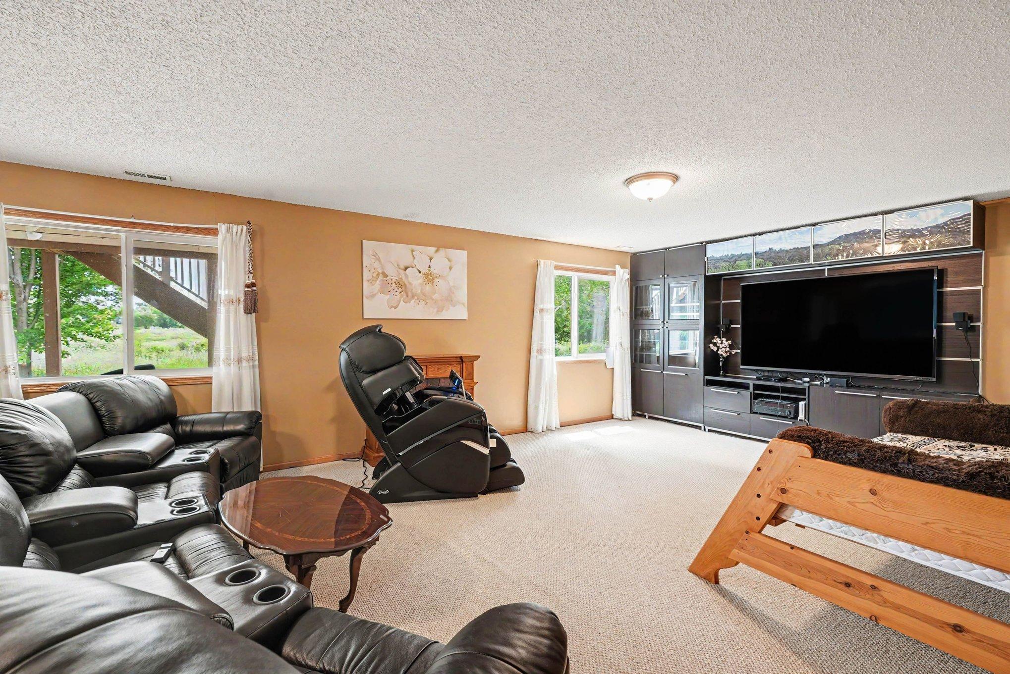 View of Residential at 6452 Pheasant Hills Drive, Hugo MN 55038, Hugo (21 of 29) - Mike Wilen | Minnesota Team Real Estate
