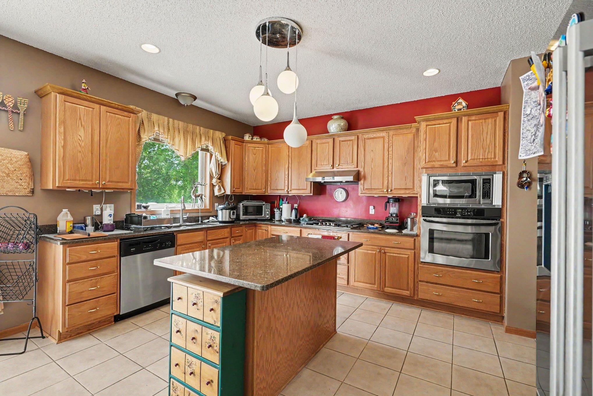 View of Residential at 6452 Pheasant Hills Drive, Hugo MN 55038, Hugo (8 of 29) - Mike Wilen | Minnesota Team Real Estate