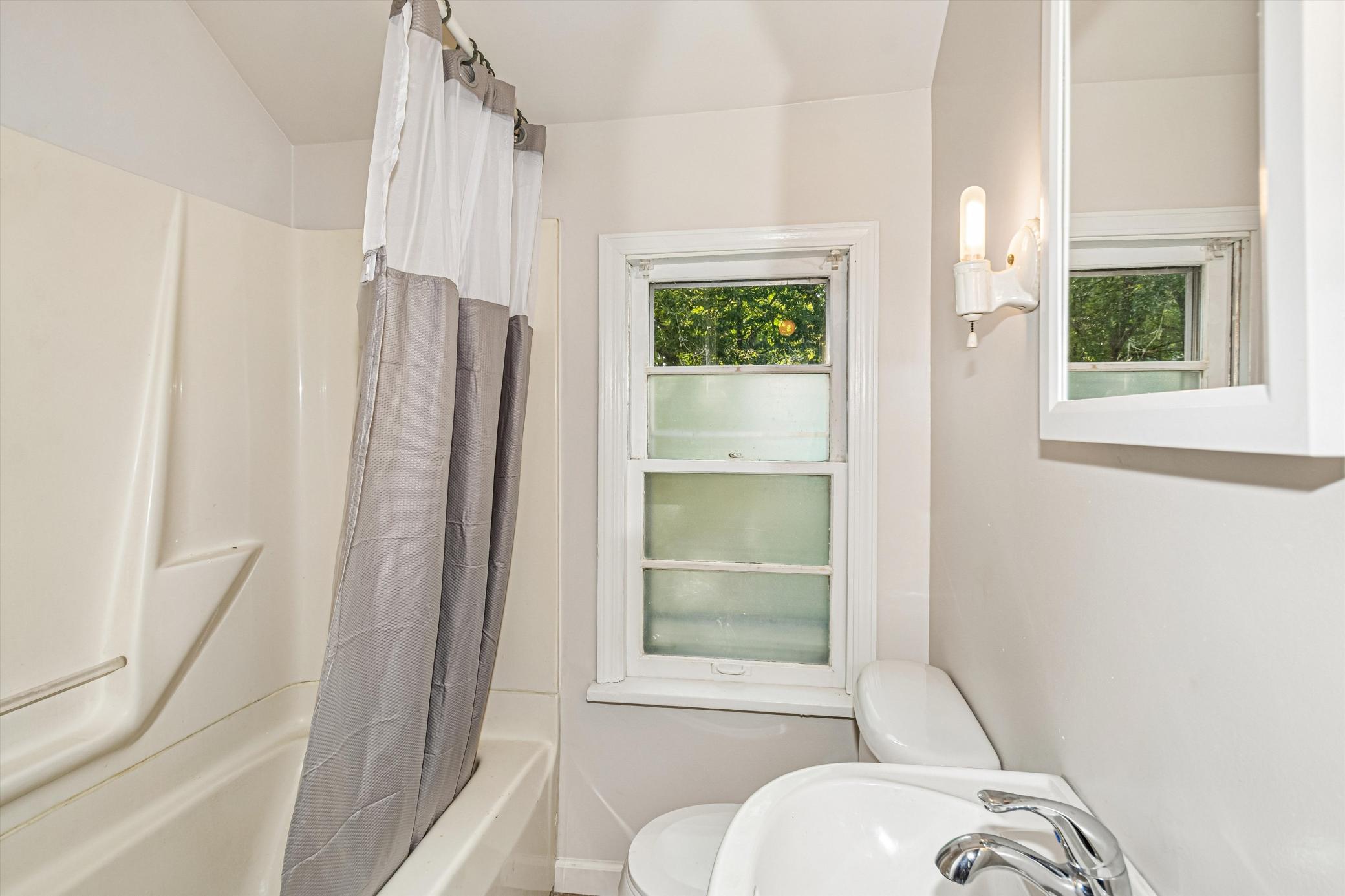 View of Residential at 5448 Dupont Avenue, Brooklyn Center MN 55430, Brooklyn Center (12 of 18) - Mike Wilen | Minnesota Team Real Estate