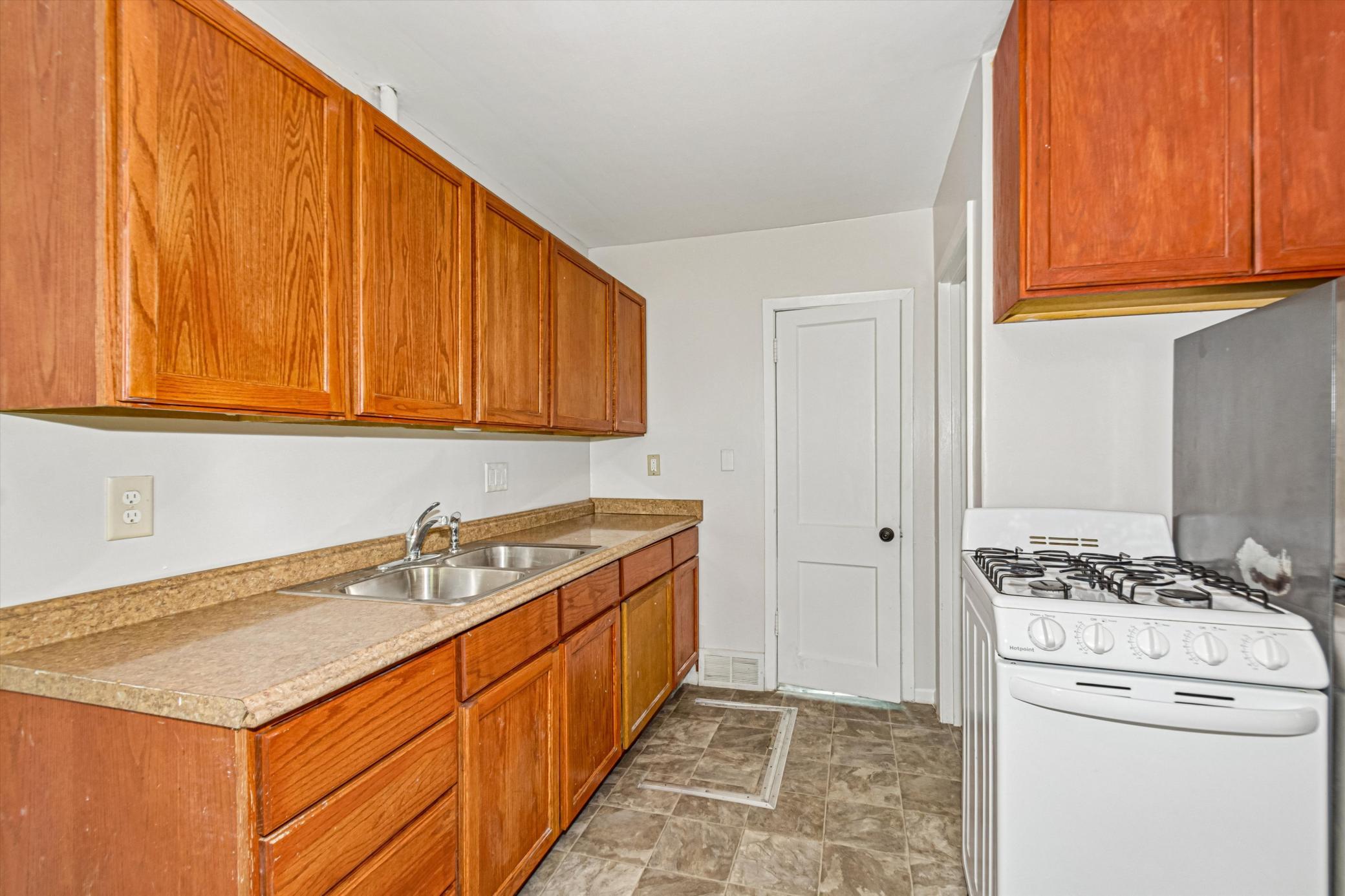 View of Residential at 5448 Dupont Avenue, Brooklyn Center MN 55430, Brooklyn Center (5 of 18) - Mike Wilen | Minnesota Team Real Estate