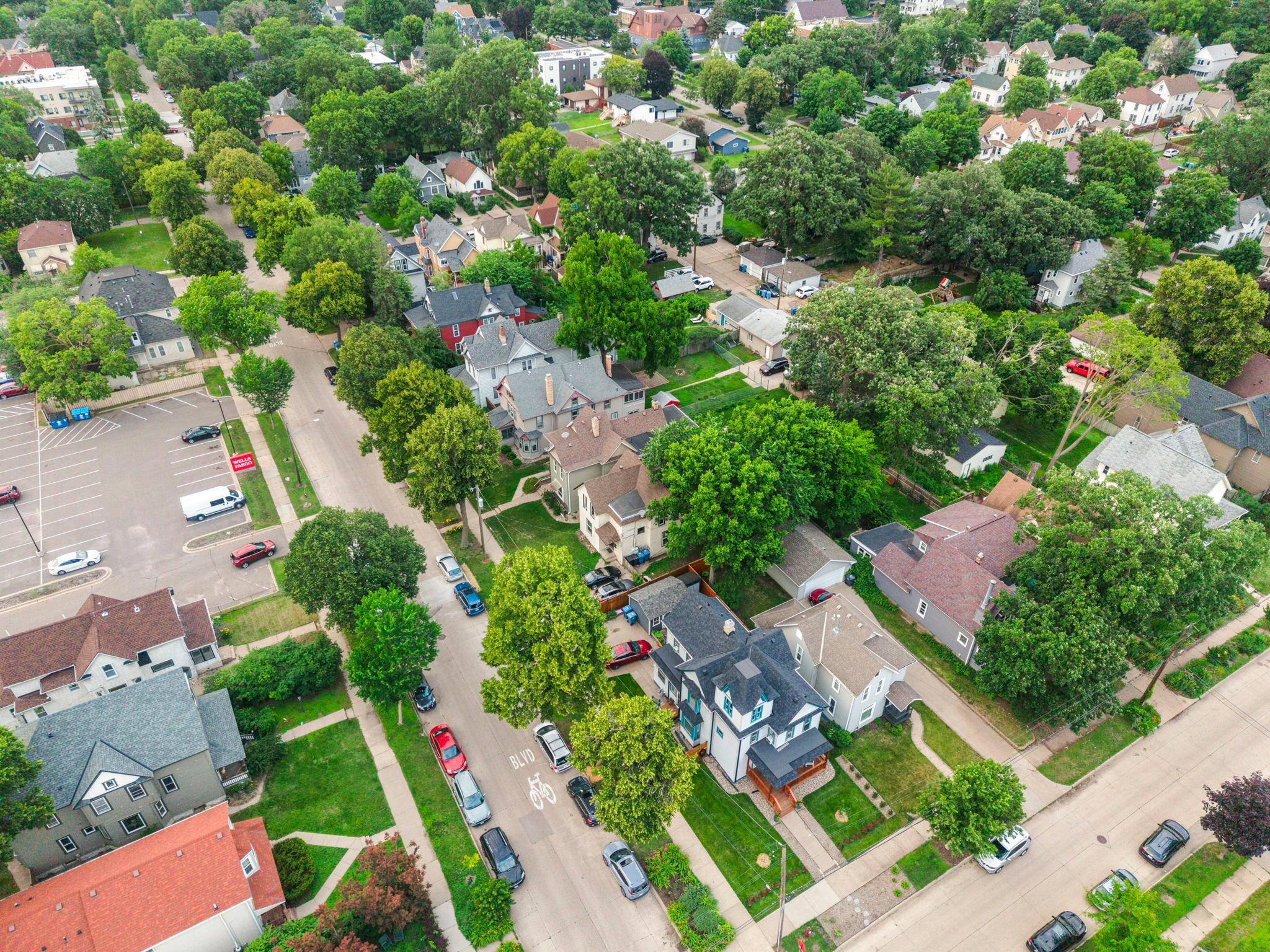 View of Residential Income at 2313 Polk Street, Minneapolis MN 55418, Minneapolis (27 of 37) - Mike Wilen | Minnesota Team Real Estate