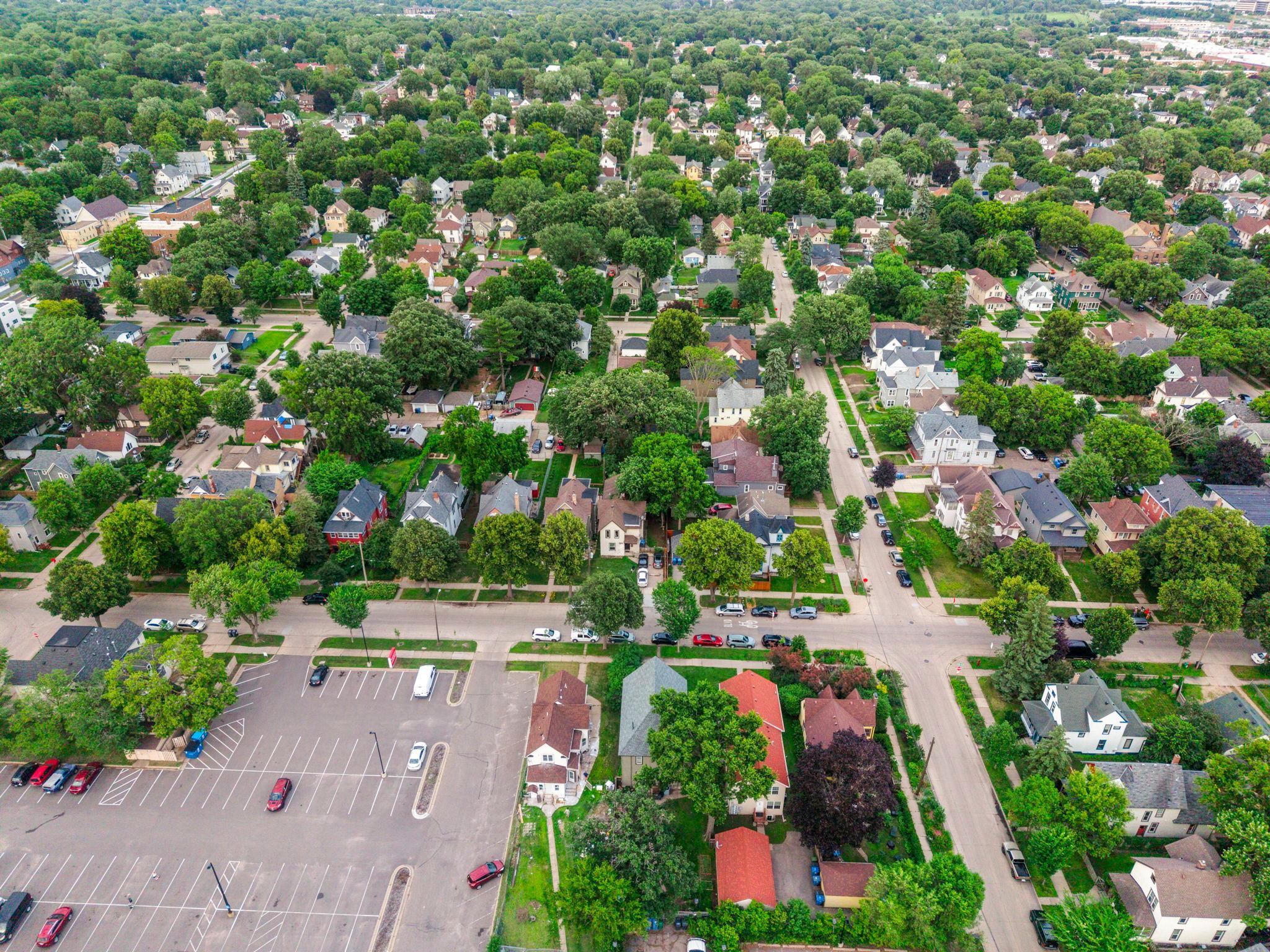 View of Residential Income at 2313 Polk Street, Minneapolis MN 55418, Minneapolis (25 of 37) - Mike Wilen | Minnesota Team Real Estate