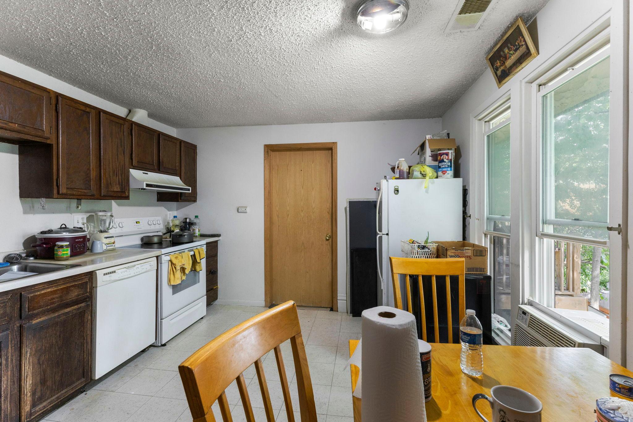 View of Residential Income at 2313 Polk Street, Minneapolis MN 55418, Minneapolis (14 of 37) - Mike Wilen | Minnesota Team Real Estate