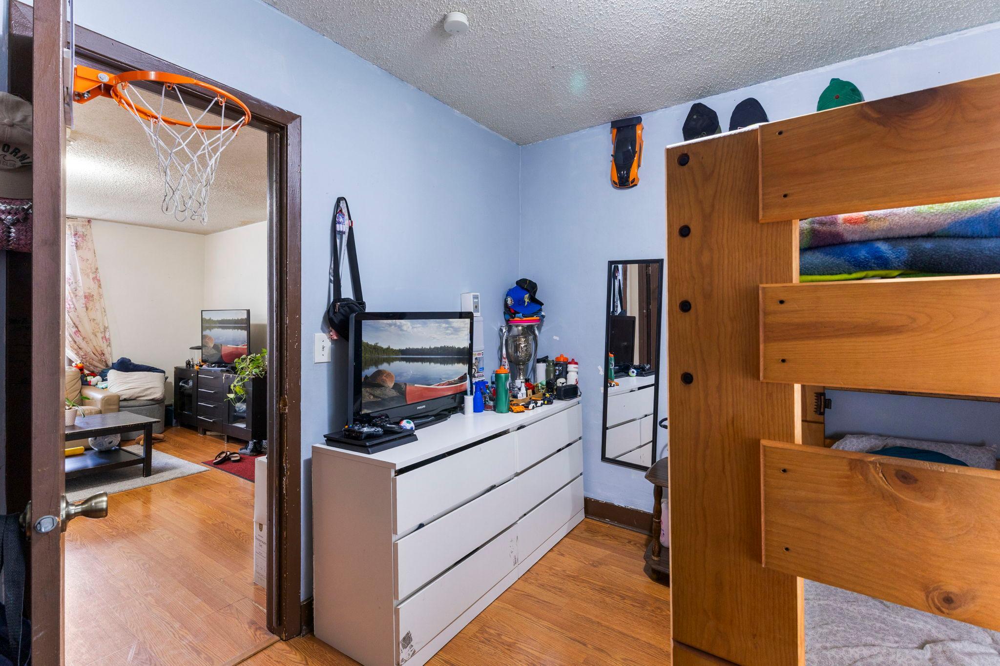 View of Residential Income at 2313 Polk Street, Minneapolis MN 55418, Minneapolis (10 of 37) - Mike Wilen | Minnesota Team Real Estate