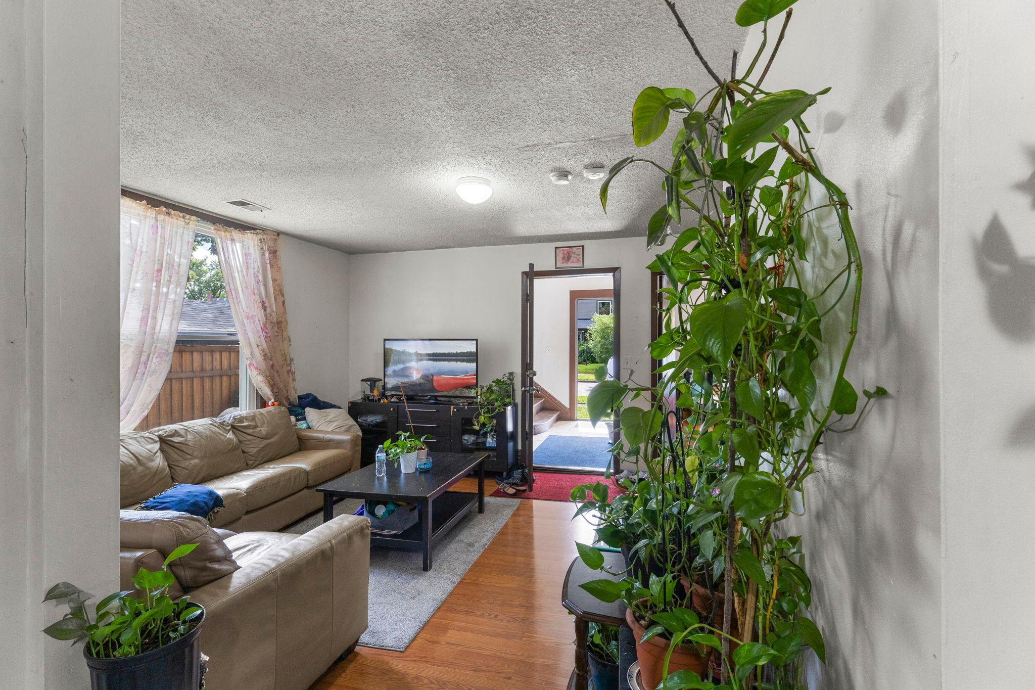 View of Residential Income at 2313 Polk Street, Minneapolis MN 55418, Minneapolis (4 of 37) - Mike Wilen | Minnesota Team Real Estate