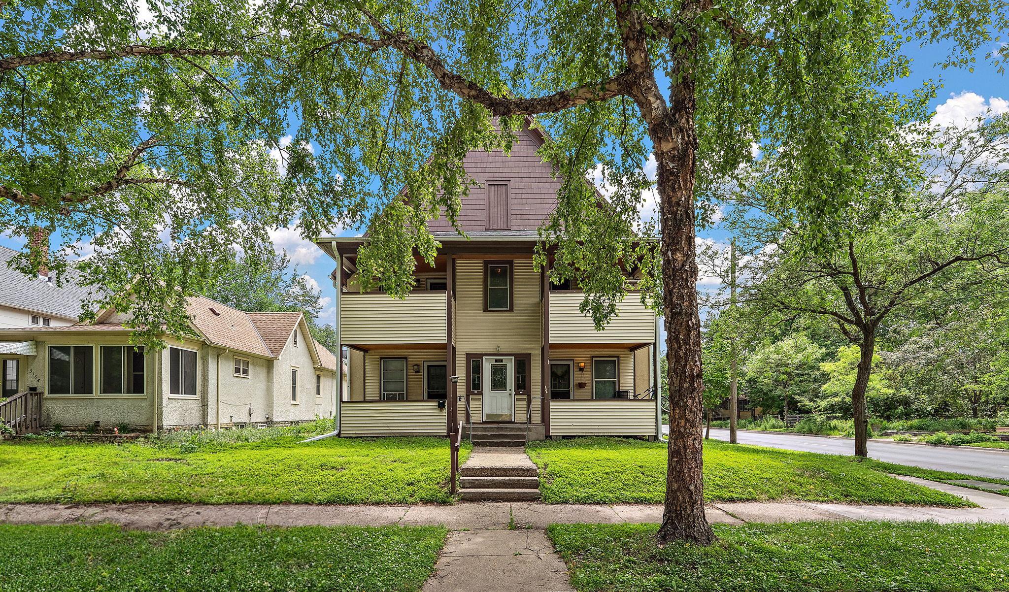 View of Residential Income at 3101 24th Street, Minneapolis MN 55406, Minneapolis (41 of 49) - Mike Wilen | Minnesota Team Real Estate