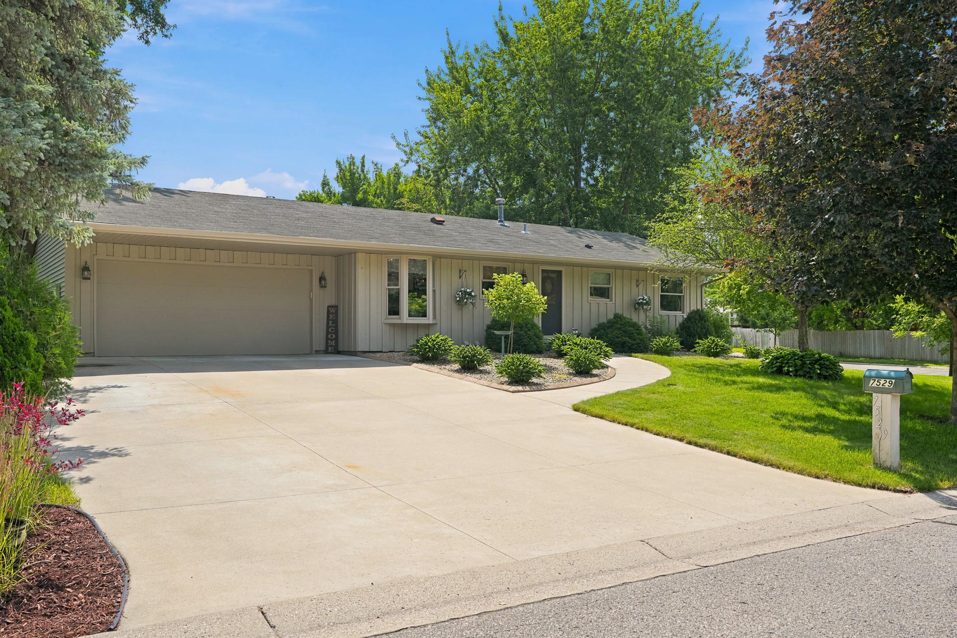 View of Residential at 7529 Immanuel Avenue, Cottage Grove MN 55016, Cottage Grove - Mike Wilen | Minnesota Team Real Estate