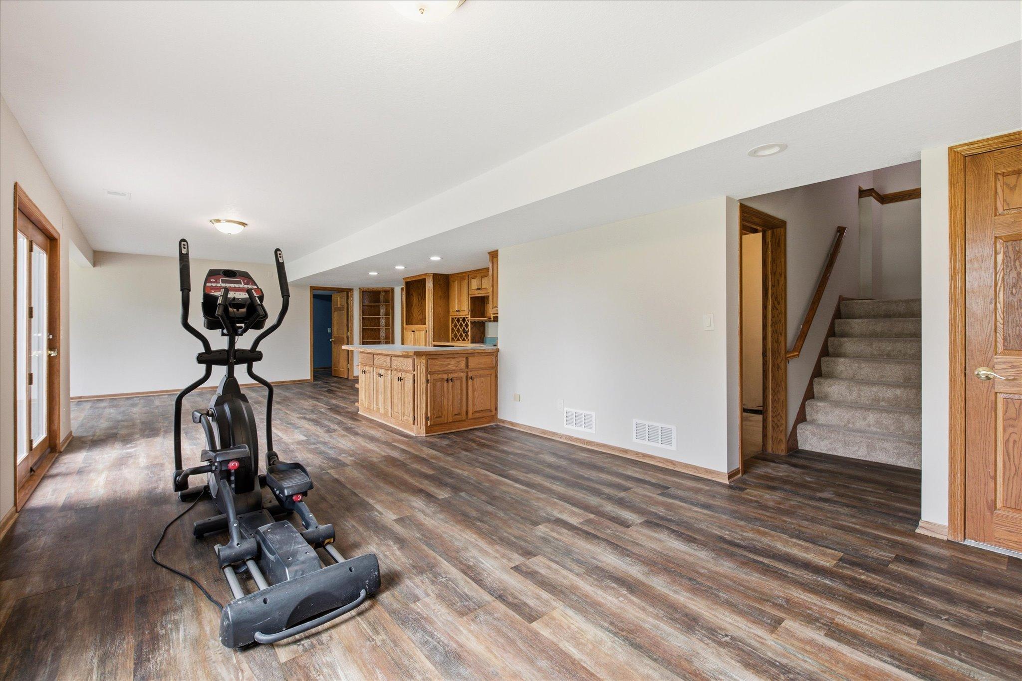 View of Residential at 5900 Otter Ridge Circle, White Bear Lake MN 55110, White Bear Lake (30 of 48) - Mike Wilen | Minnesota Team Real Estate