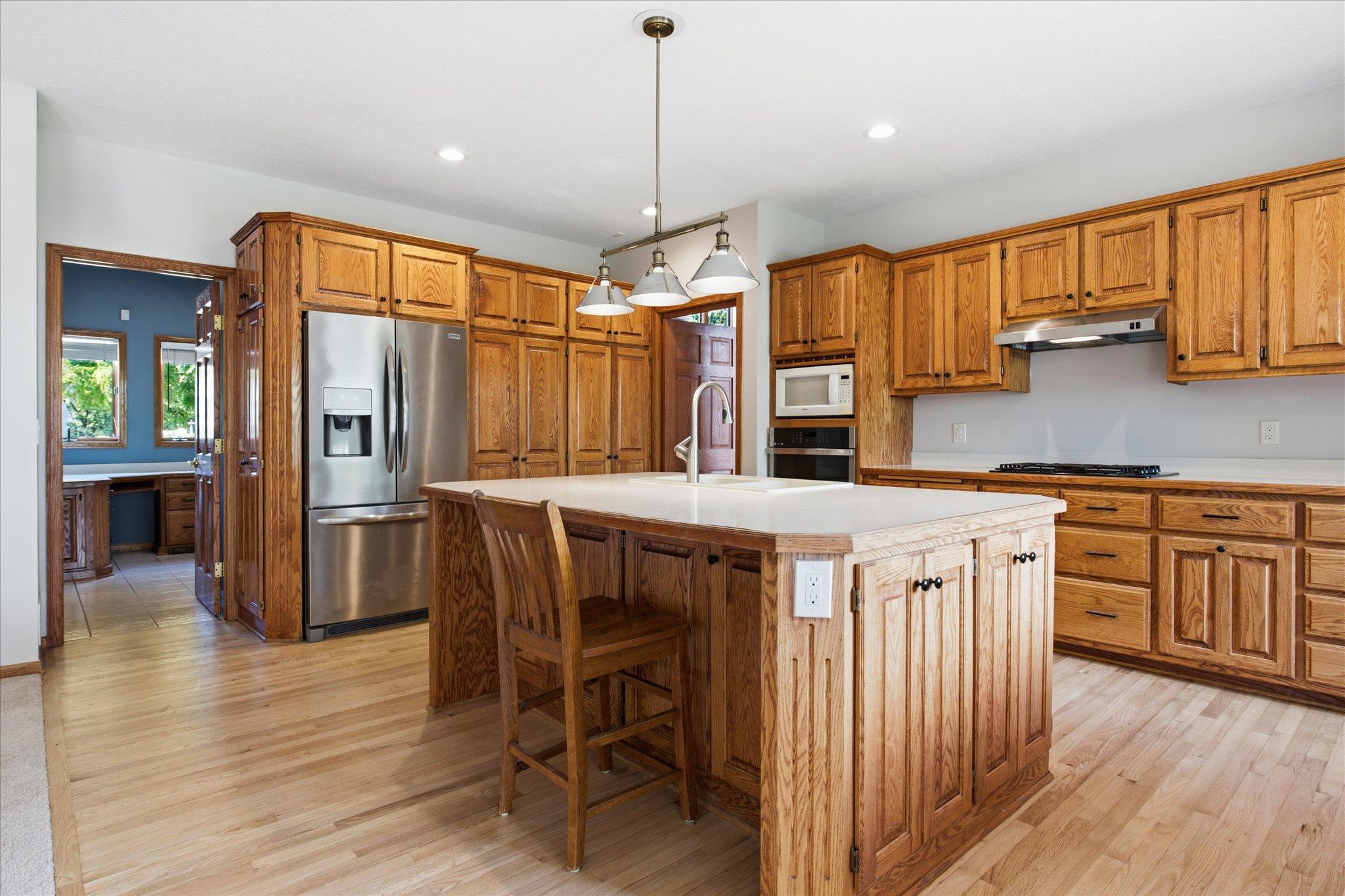 View of Residential at 5900 Otter Ridge Circle, White Bear Lake MN 55110, White Bear Lake (10 of 48) - Mike Wilen | Minnesota Team Real Estate