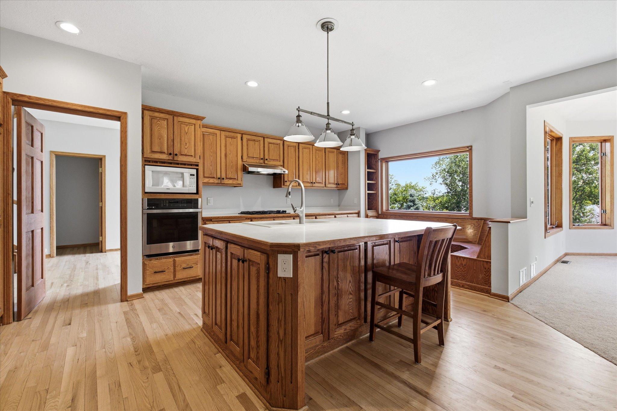 View of Residential at 5900 Otter Ridge Circle, White Bear Lake MN 55110, White Bear Lake (8 of 48) - Mike Wilen | Minnesota Team Real Estate