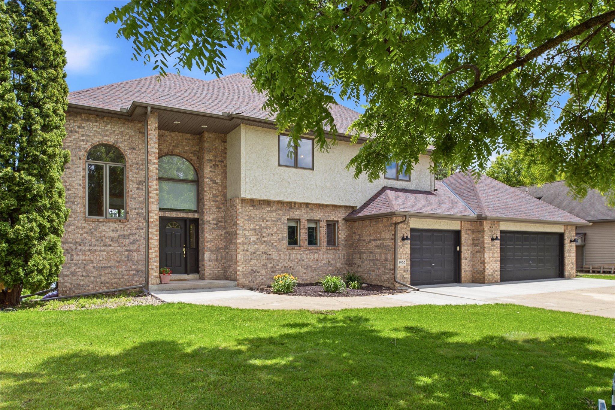 View of Residential at 5900 Otter Ridge Circle, White Bear Lake MN 55110, White Bear Lake (2 of 48) - Mike Wilen | Minnesota Team Real Estate
