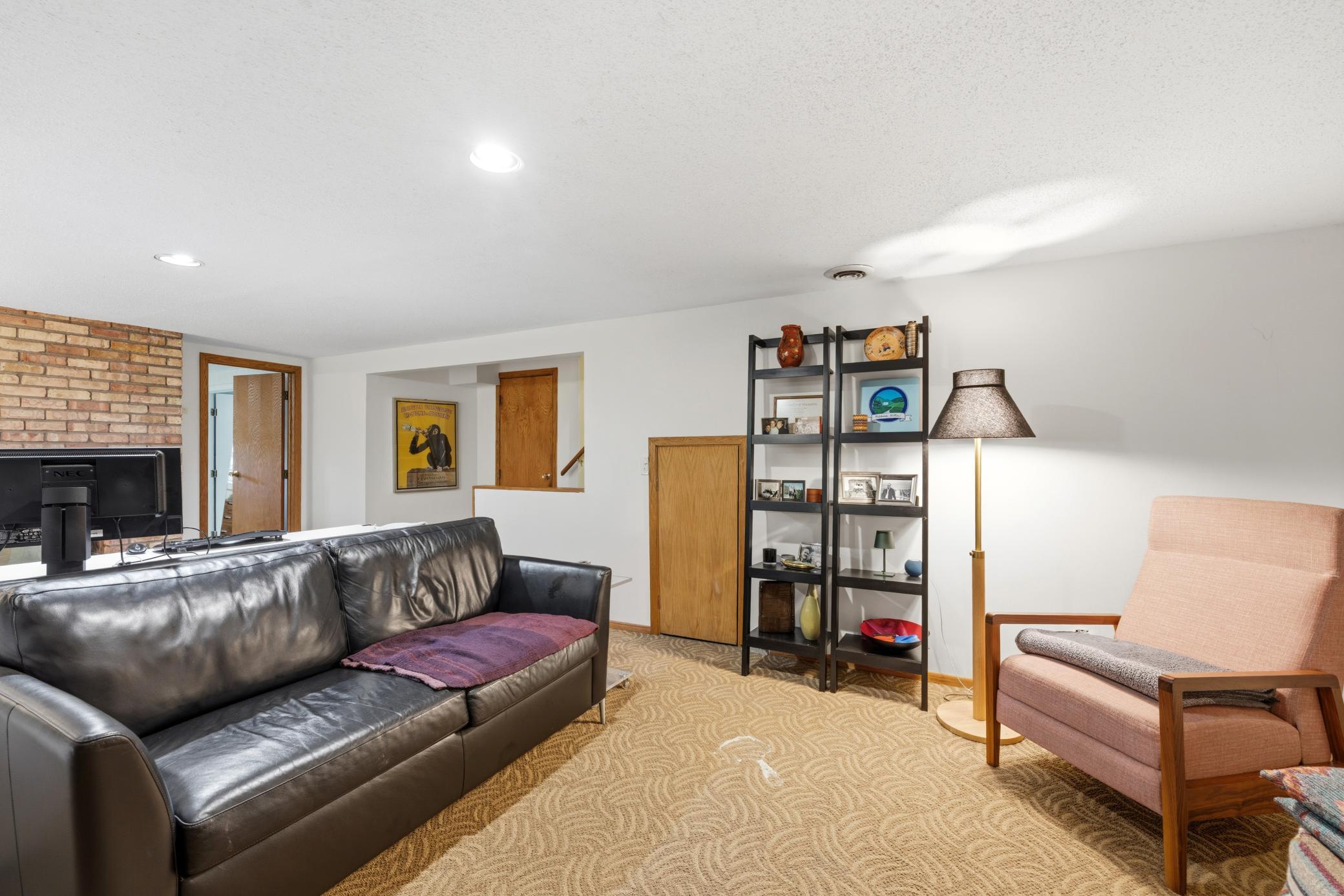 View of Residential at 100 Turnpike Road, Golden Valley MN 55416, Golden Valley (33 of 43) - Mike Wilen | Minnesota Team Real Estate