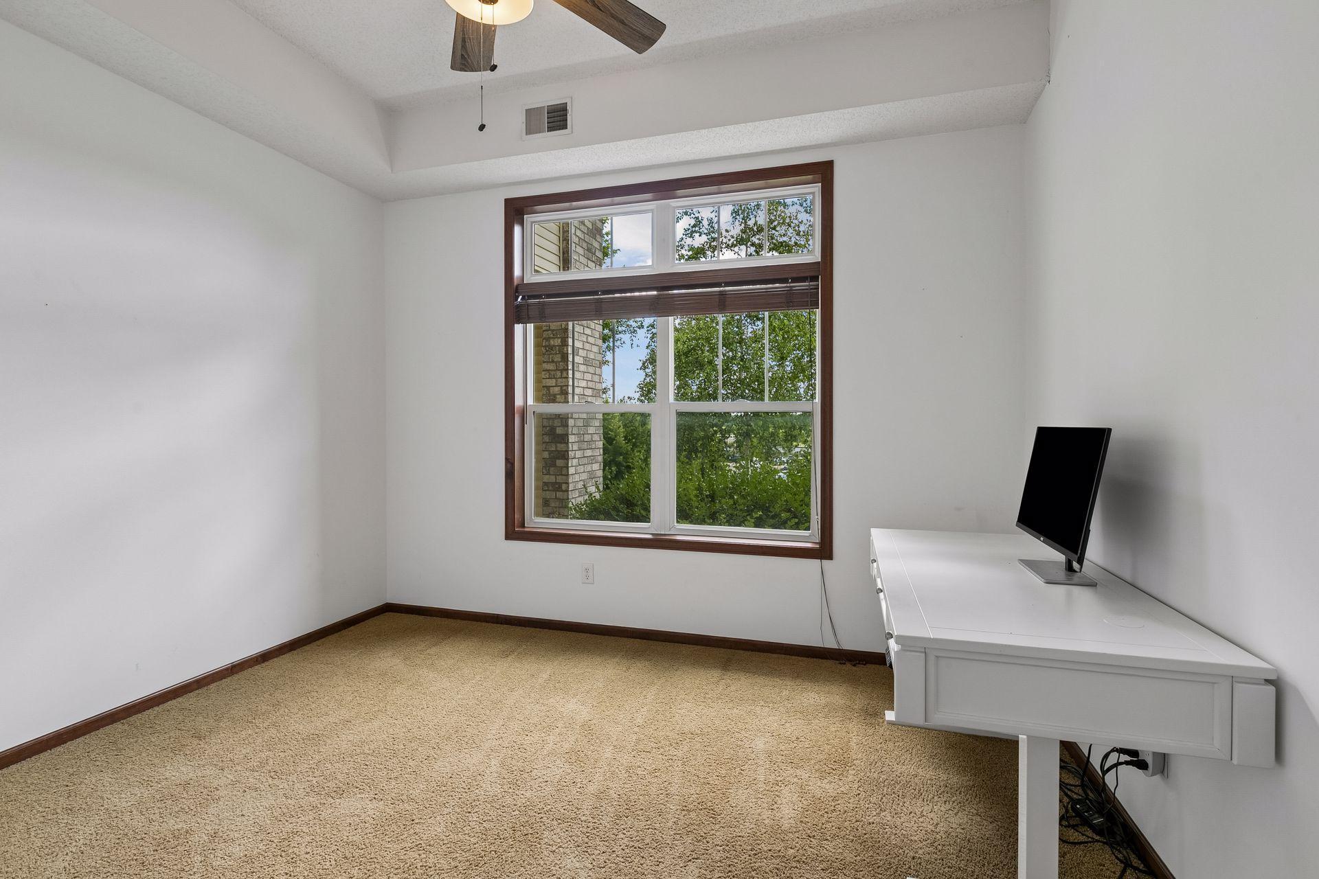 View of Residential at 1256 County Road D #101, Maplewood MN 55109, Maplewood (22 of 28) - Mike Wilen | Minnesota Team Real Estate