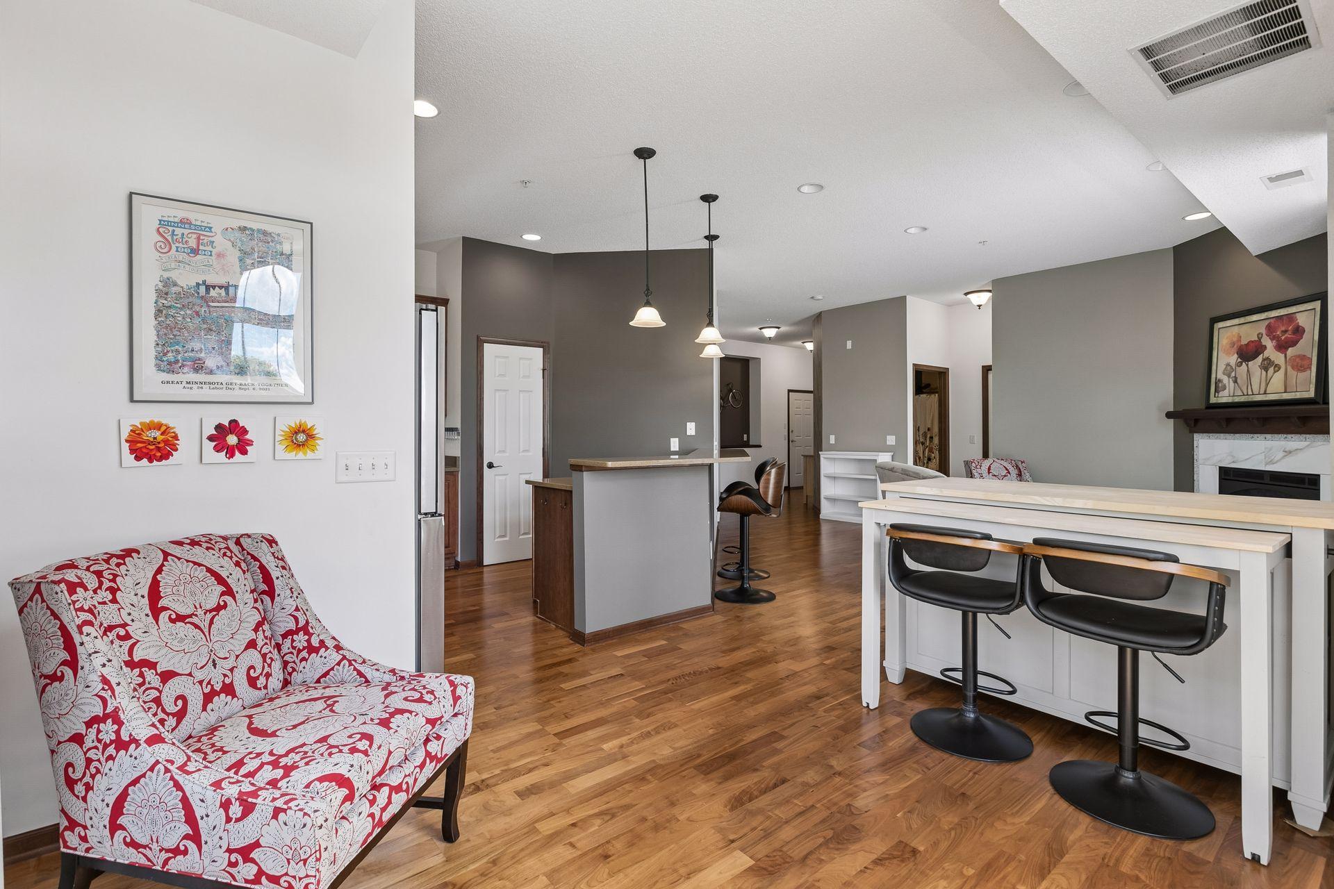 View of Residential at 1256 County Road D #101, Maplewood MN 55109, Maplewood (11 of 28) - Mike Wilen | Minnesota Team Real Estate