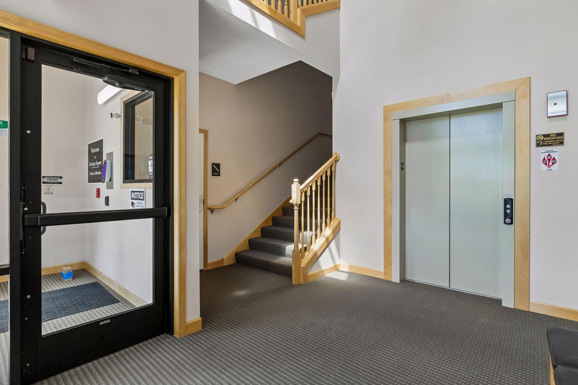 View of Residential at 1256 County Road D #101, Maplewood MN 55109, Maplewood (27 of 28) - Mike Wilen | Minnesota Team Real Estate