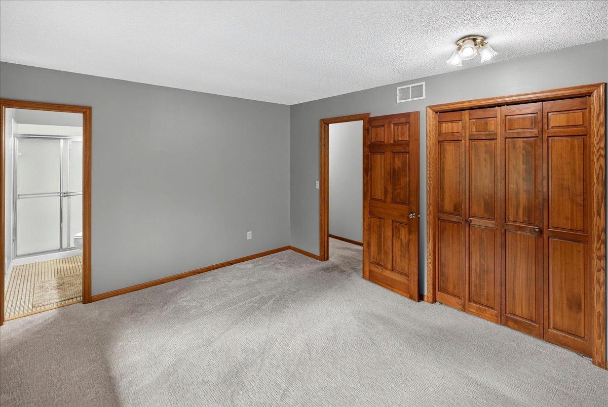 View of Residential at 1296 Blue Heron Trail, Shakopee MN 55379, Shakopee (37 of 54) - Mike Wilen | Minnesota Team Real Estate