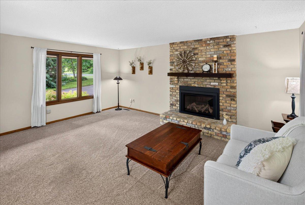 View of Residential at 1296 Blue Heron Trail, Shakopee MN 55379, Shakopee (21 of 54) - Mike Wilen | Minnesota Team Real Estate