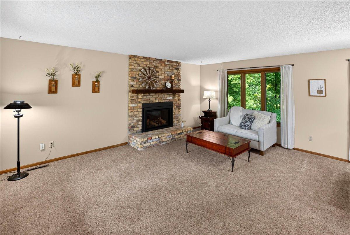 View of Residential at 1296 Blue Heron Trail, Shakopee MN 55379, Shakopee (20 of 54) - Mike Wilen | Minnesota Team Real Estate