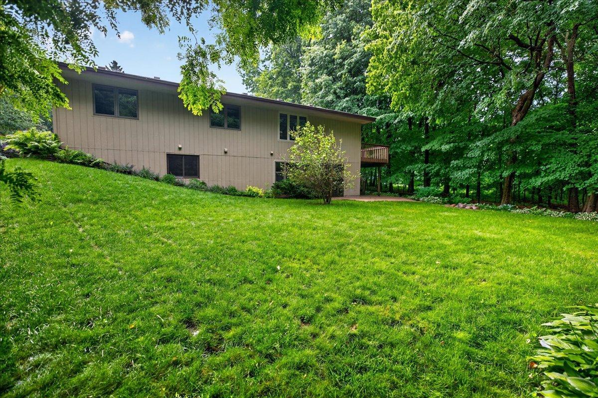 View of Residential at 1296 Blue Heron Trail, Shakopee MN 55379, Shakopee (9 of 54) - Mike Wilen | Minnesota Team Real Estate