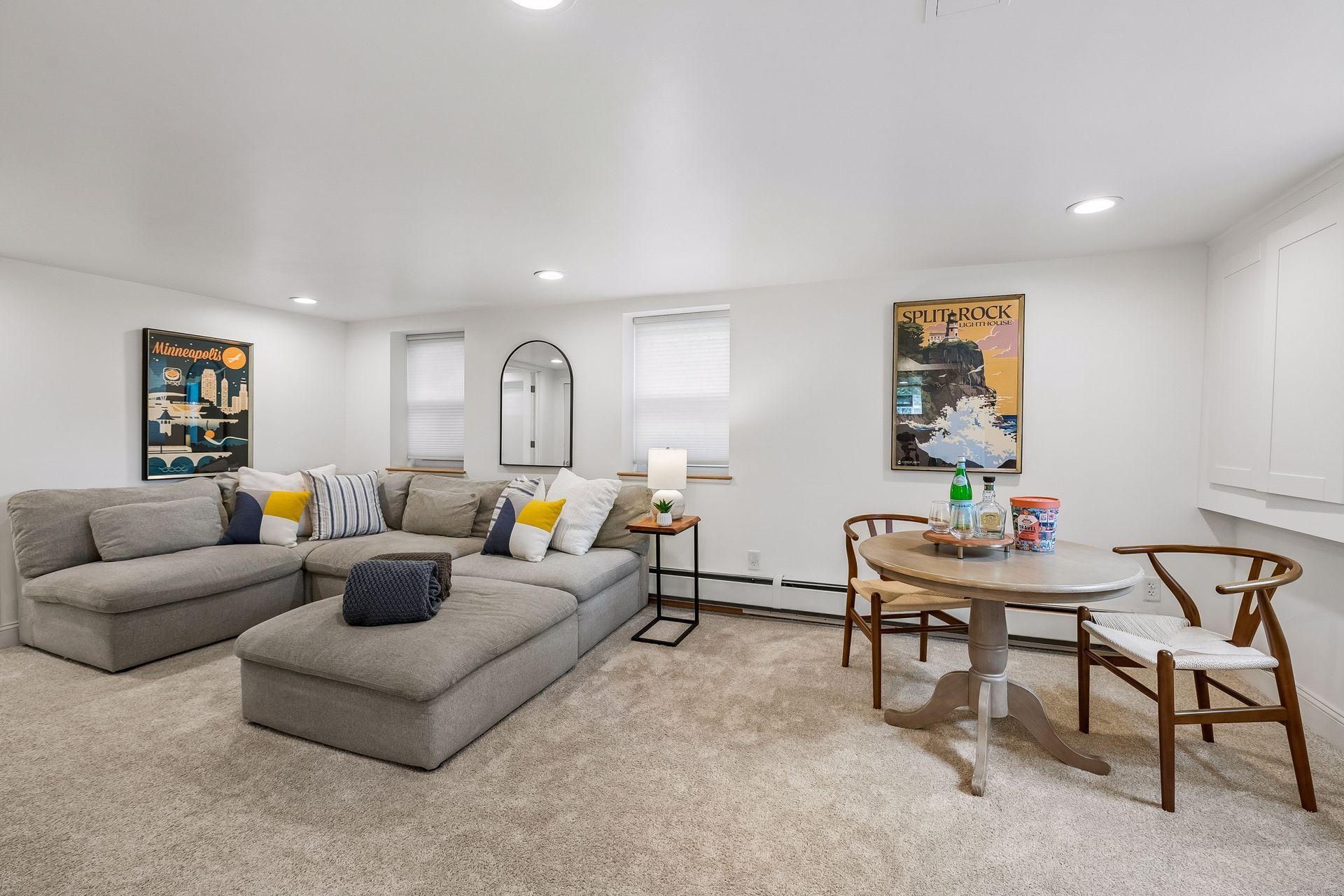 View of Residential at 5013 Queen Avenue, Minneapolis MN 55410, Minneapolis (40 of 58) - Mike Wilen | Minnesota Team Real Estate