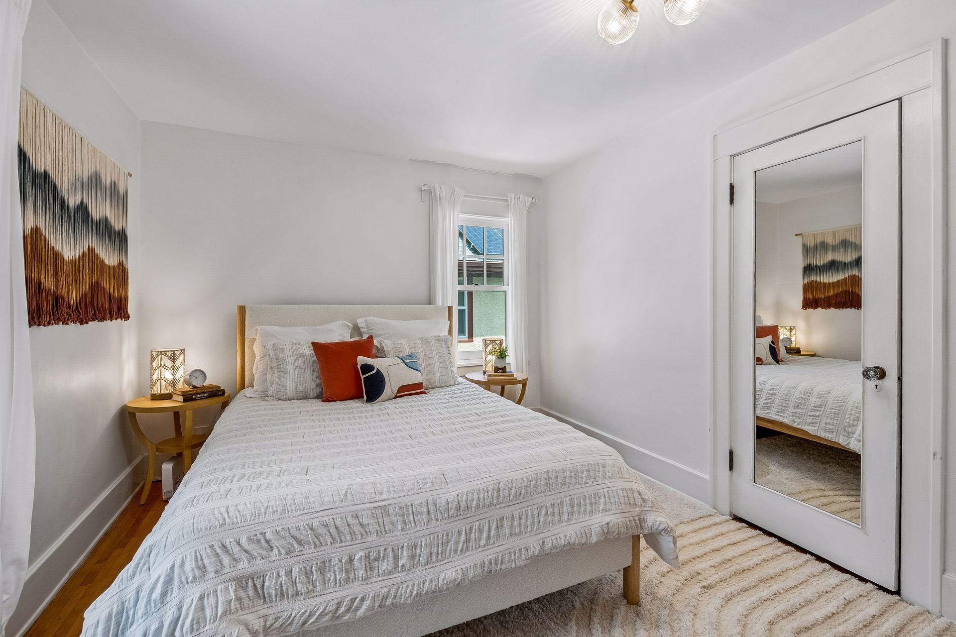 View of Residential at 5013 Queen Avenue, Minneapolis MN 55410, Minneapolis (31 of 58) - Mike Wilen | Minnesota Team Real Estate