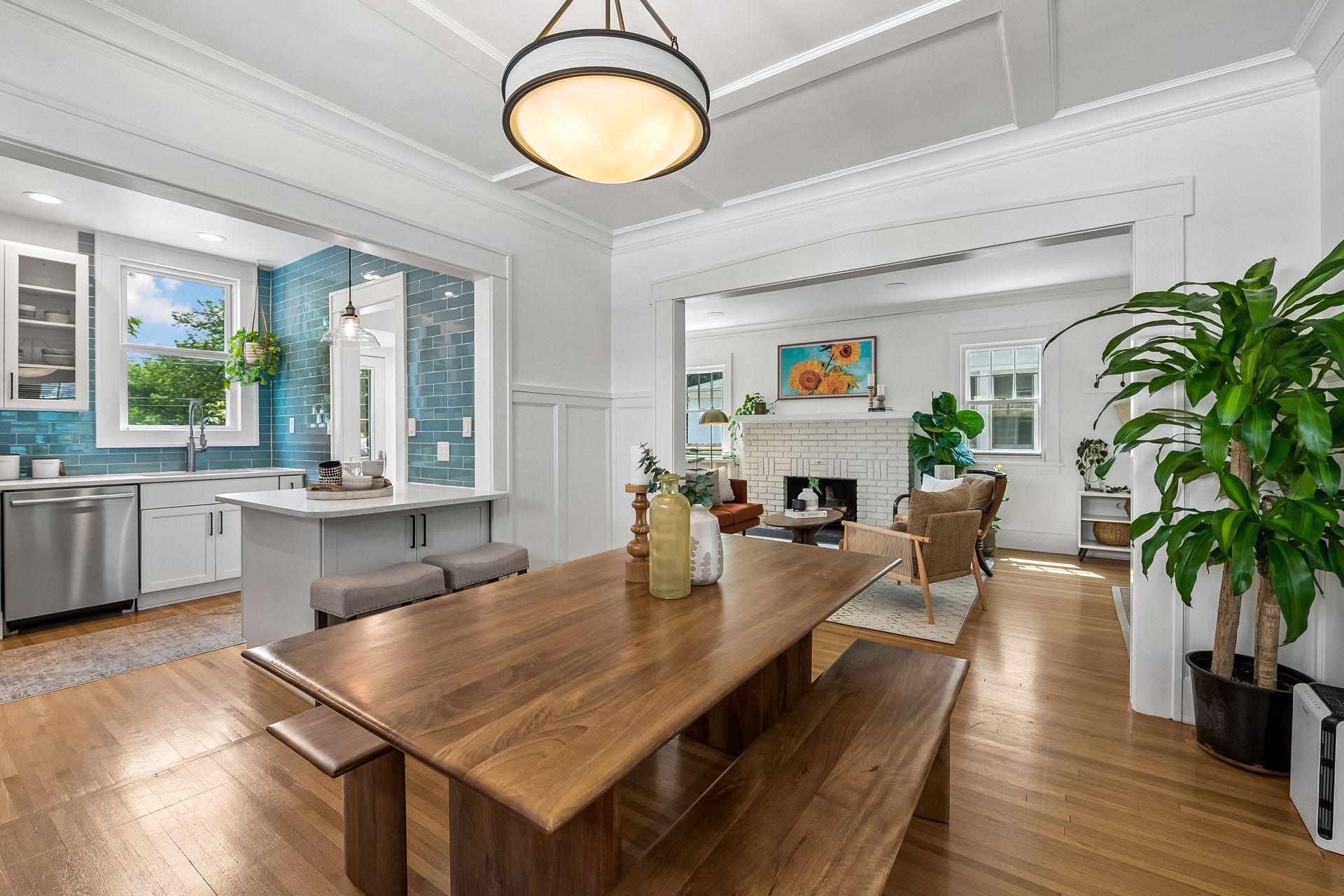 View of Residential at 5013 Queen Avenue, Minneapolis MN 55410, Minneapolis (18 of 58) - Mike Wilen | Minnesota Team Real Estate