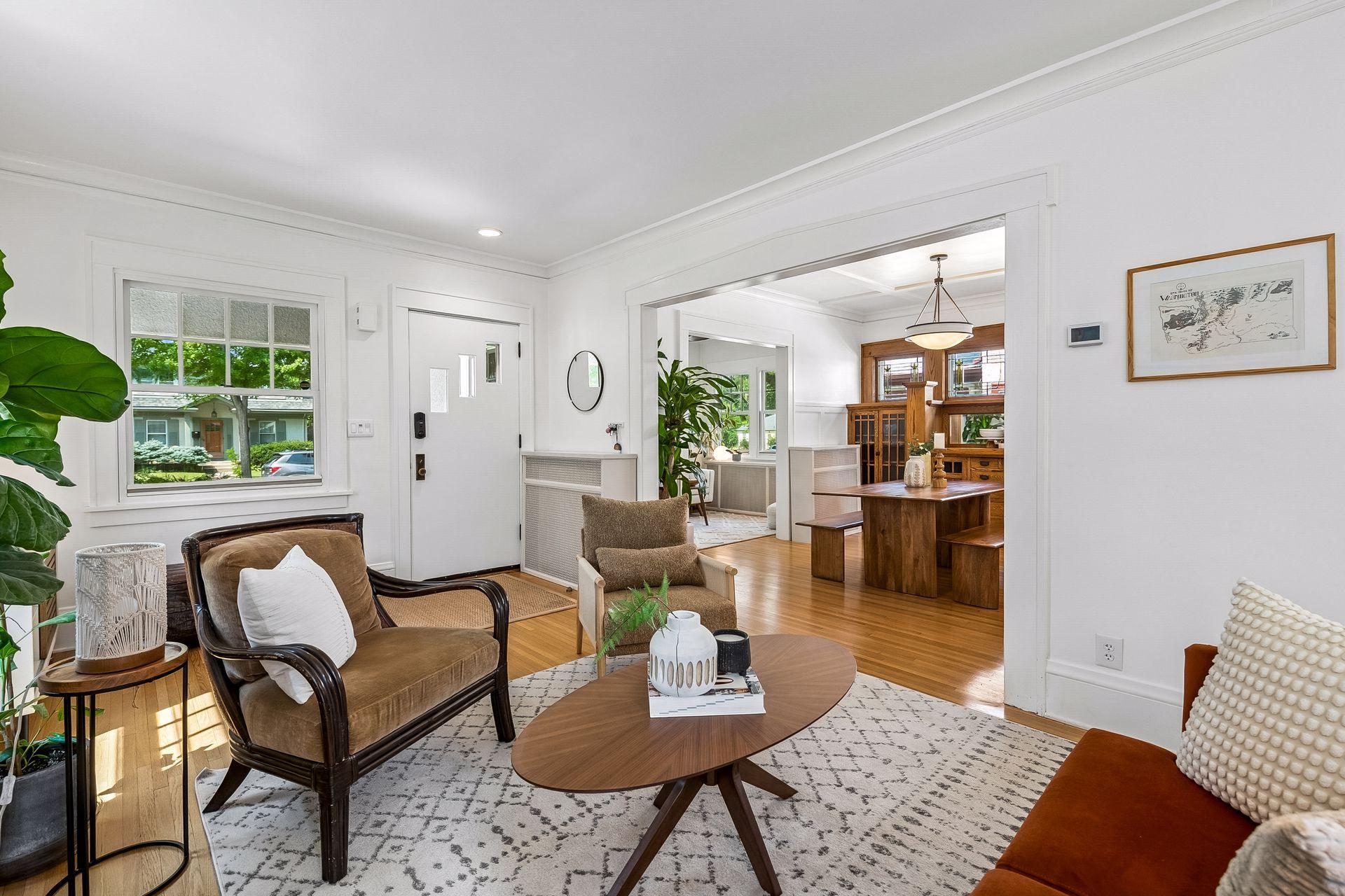 View of Residential at 5013 Queen Avenue, Minneapolis MN 55410, Minneapolis (13 of 58) - Mike Wilen | Minnesota Team Real Estate