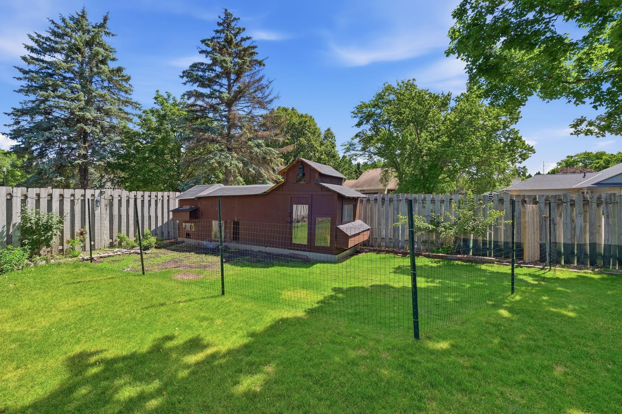 View of Residential at 1725 129th Lane, Coon Rapids MN 55448, Coon Rapids (37 of 49) - Mike Wilen | Minnesota Team Real Estate