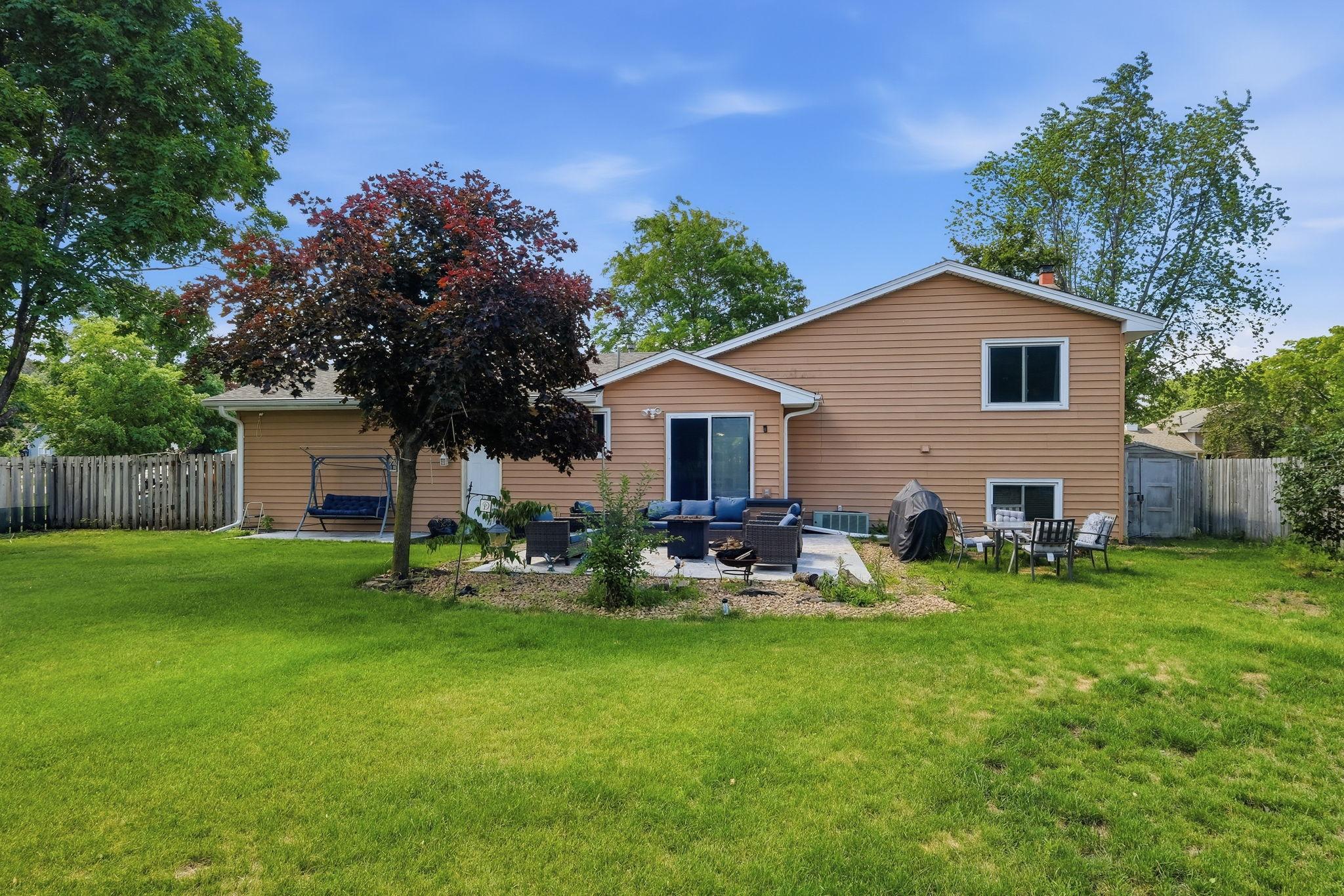 View of Residential at 1725 129th Lane, Coon Rapids MN 55448, Coon Rapids (34 of 49) - Mike Wilen | Minnesota Team Real Estate