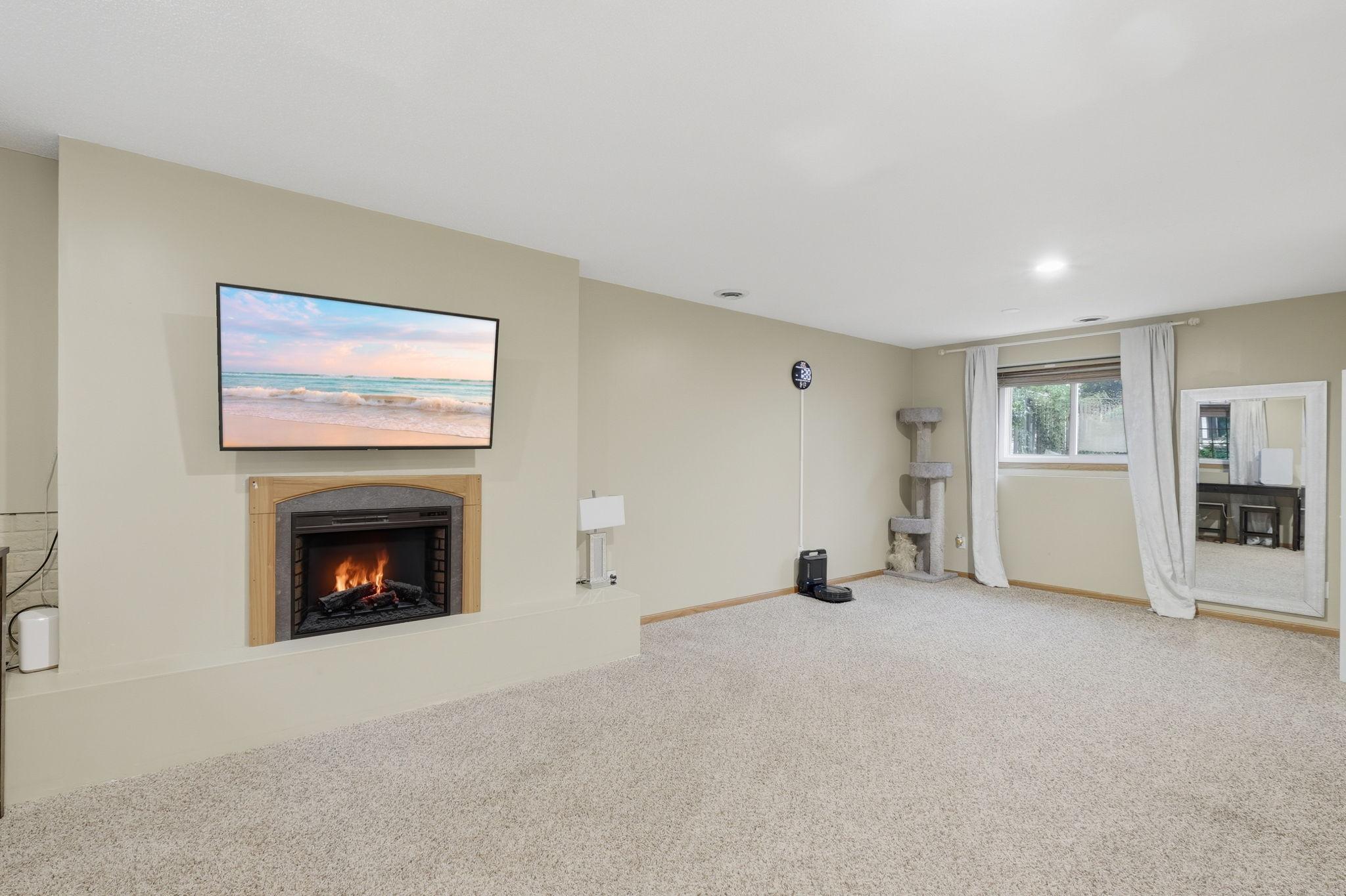 View of Residential at 1725 129th Lane, Coon Rapids MN 55448, Coon Rapids (22 of 49) - Mike Wilen | Minnesota Team Real Estate