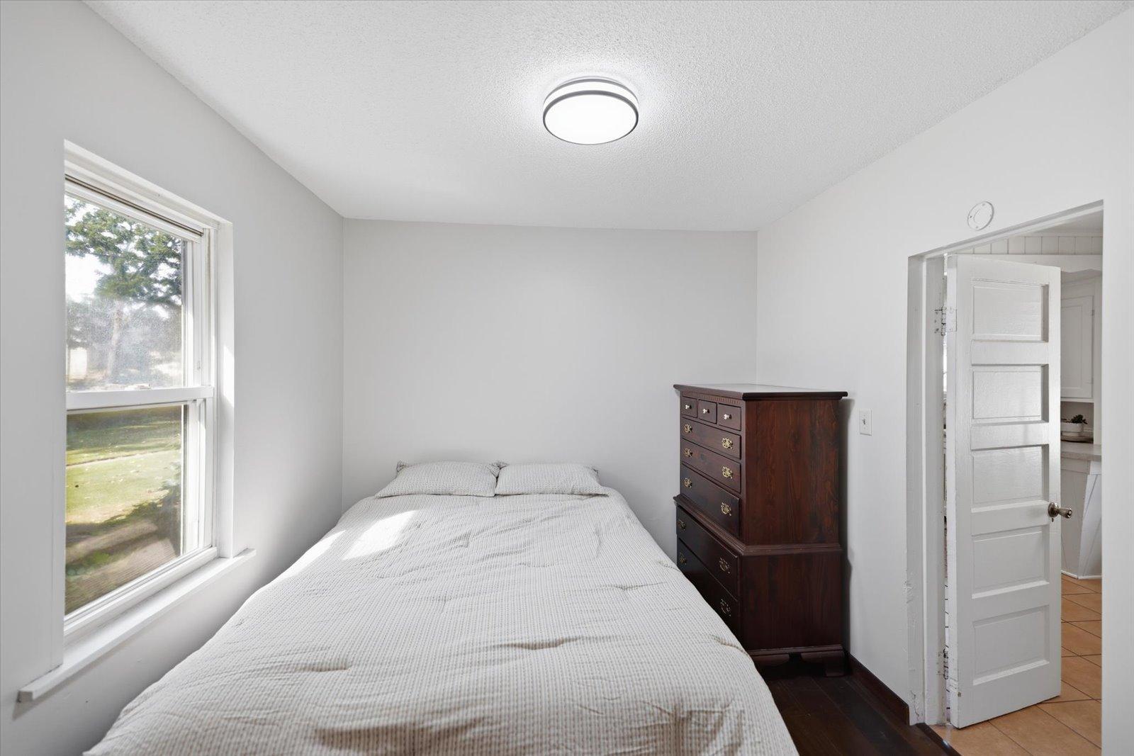 View of Residential at 1015 Kruse Street, West Saint Paul MN 55118, West Saint Paul (20 of 39) - Mike Wilen | Minnesota Team Real Estate