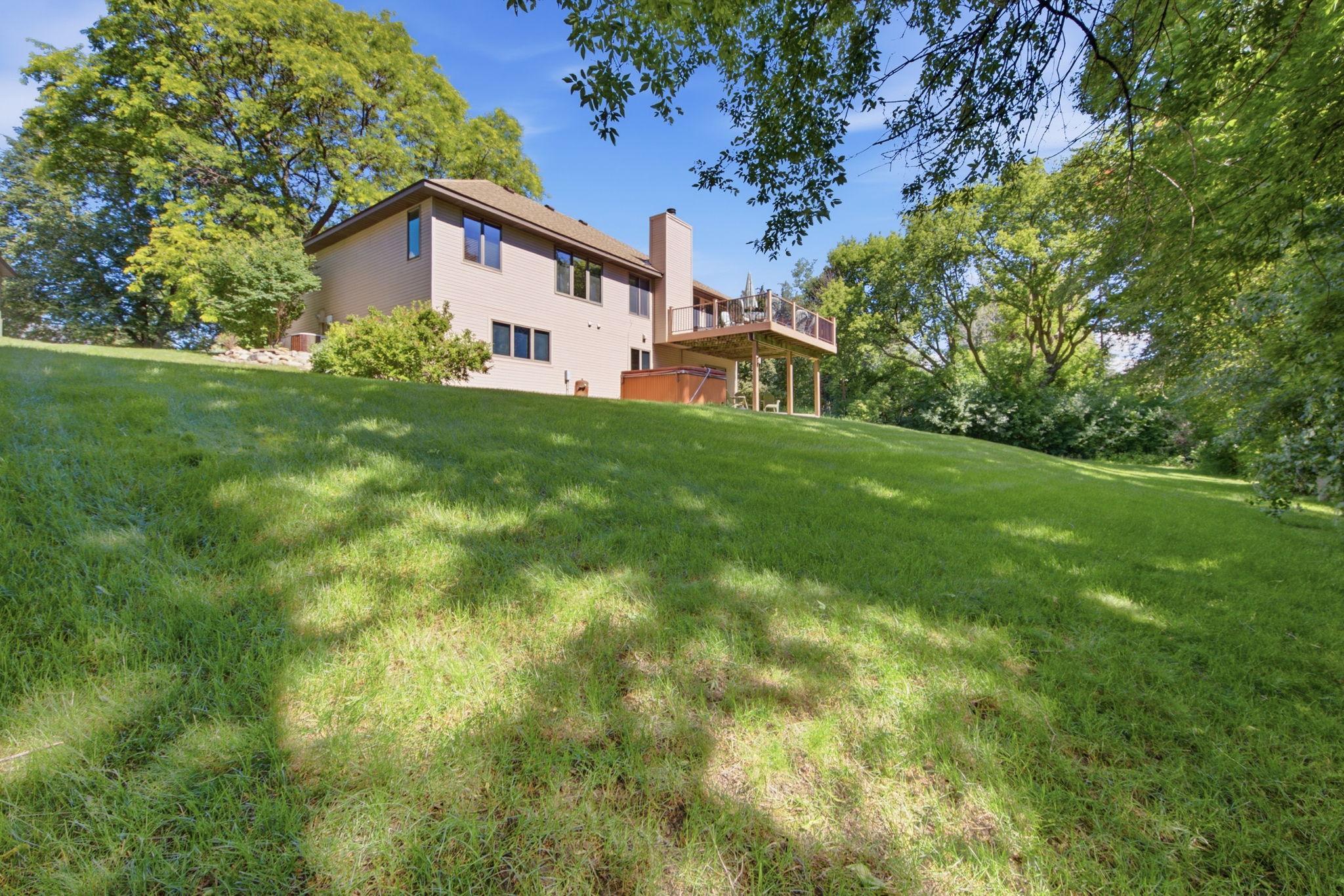 View of Residential at 650 Bridle Ridge Road, Eagan MN 55123, Eagan (33 of 37) - Mike Wilen | Minnesota Team Real Estate