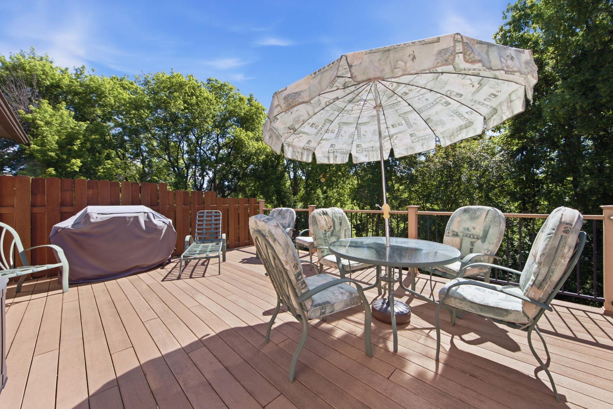 View of Residential at 650 Bridle Ridge Road, Eagan MN 55123, Eagan (25 of 37) - Mike Wilen | Minnesota Team Real Estate