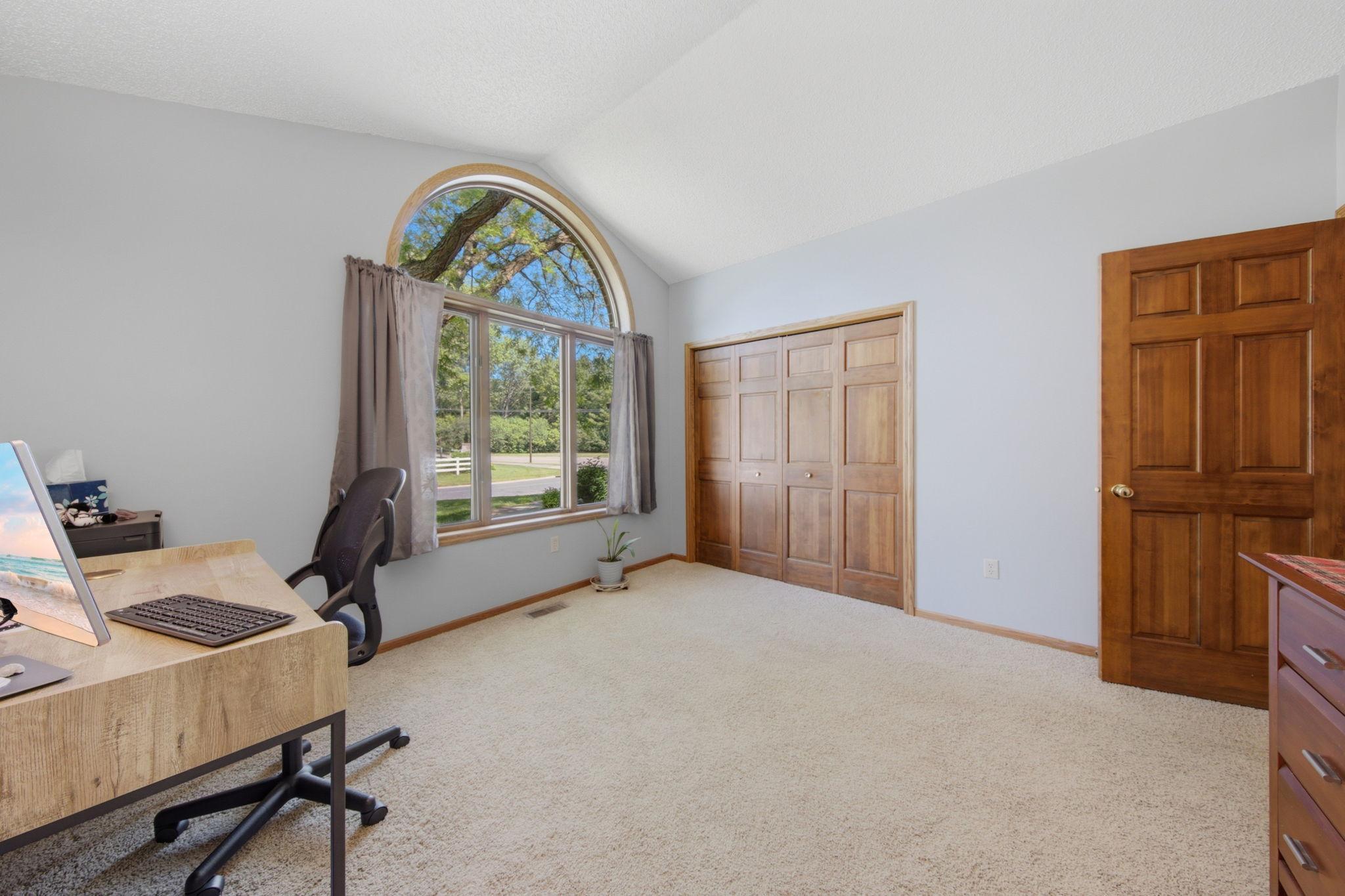 View of Residential at 650 Bridle Ridge Road, Eagan MN 55123, Eagan (14 of 37) - Mike Wilen | Minnesota Team Real Estate