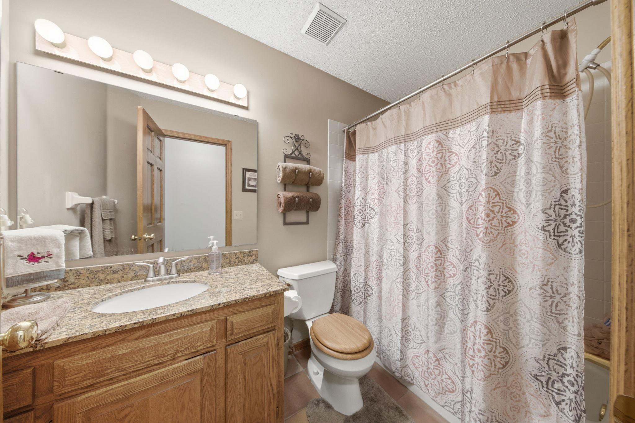 View of Residential at 650 Bridle Ridge Road, Eagan MN 55123, Eagan (21 of 37) - Mike Wilen | Minnesota Team Real Estate