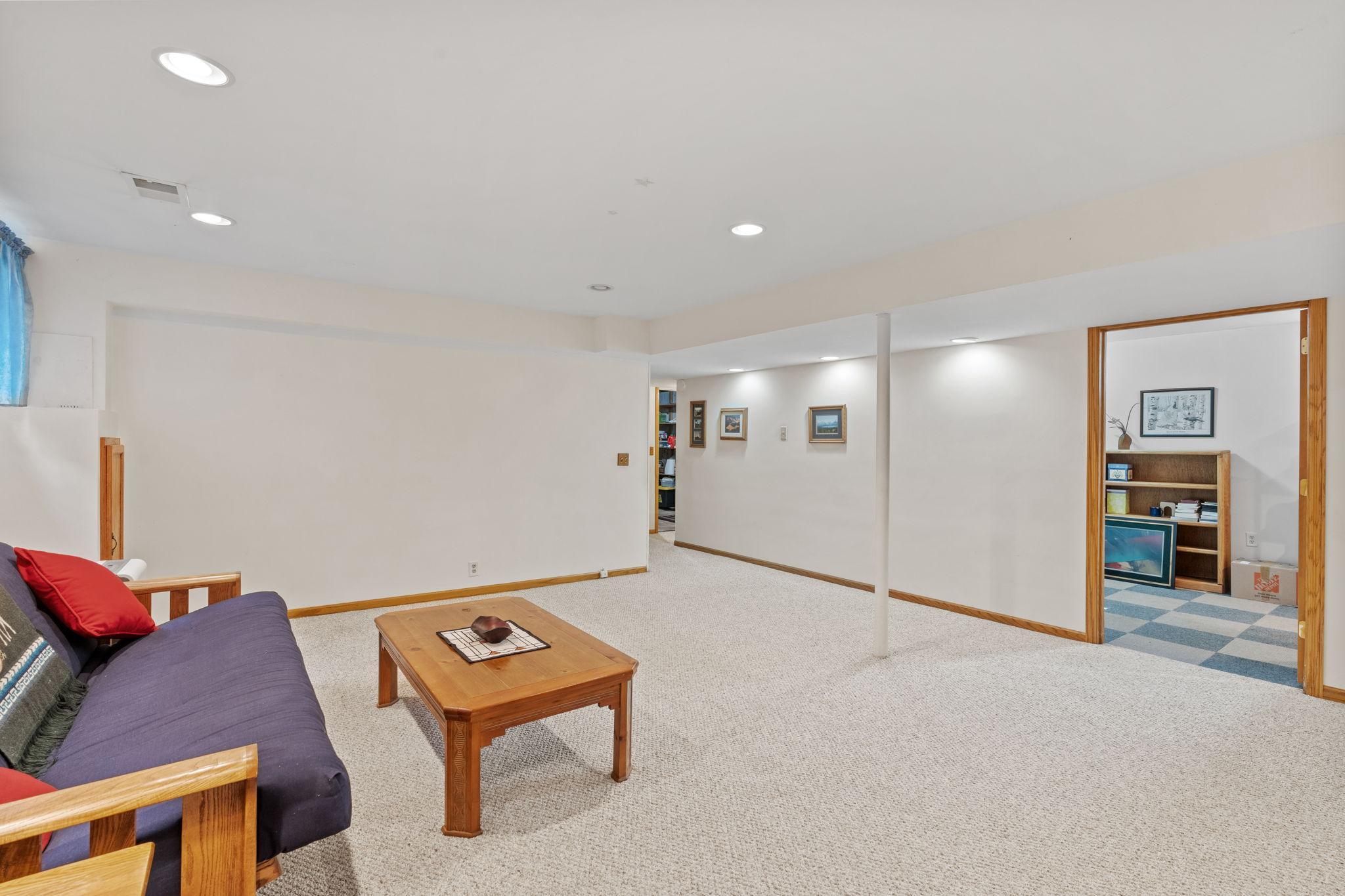 View of Residential at 6041 Sumter Place, New Hope MN 55428, New Hope (42 of 51) - Mike Wilen | Minnesota Team Real Estate