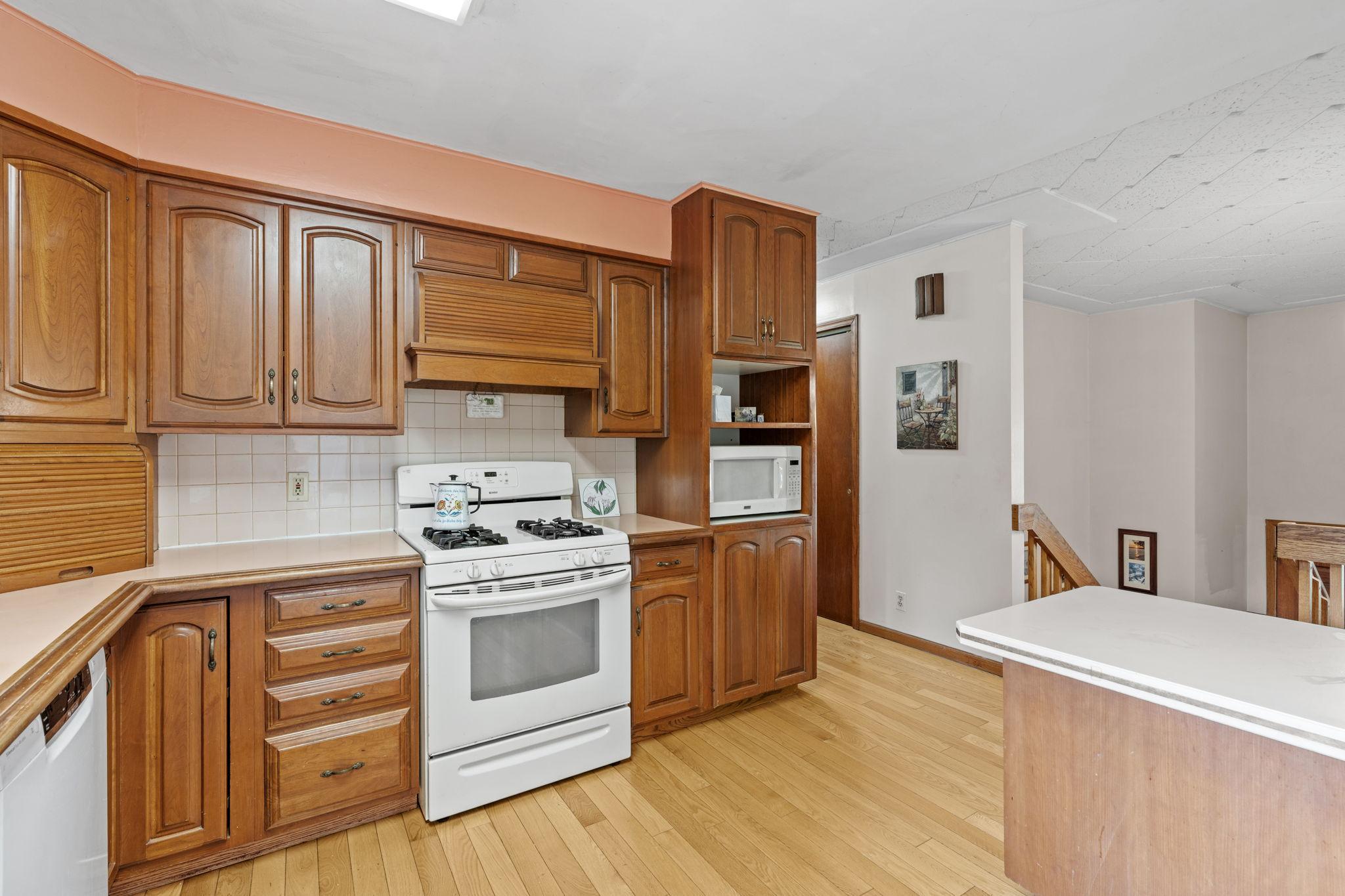 View of Residential at 6041 Sumter Place, New Hope MN 55428, New Hope (21 of 51) - Mike Wilen | Minnesota Team Real Estate