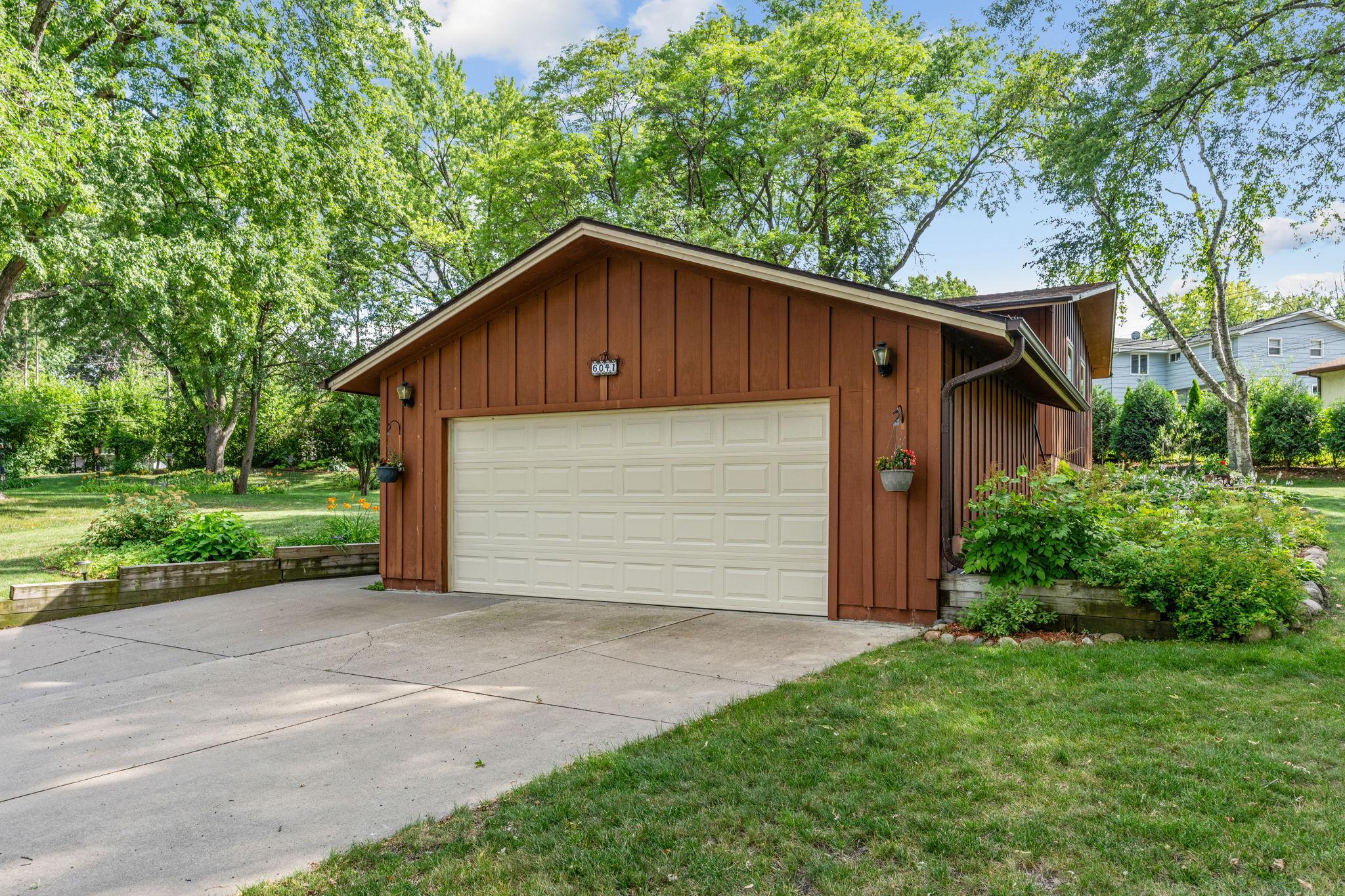 View of Residential at 6041 Sumter Place, New Hope MN 55428, New Hope (4 of 51) - Mike Wilen | Minnesota Team Real Estate