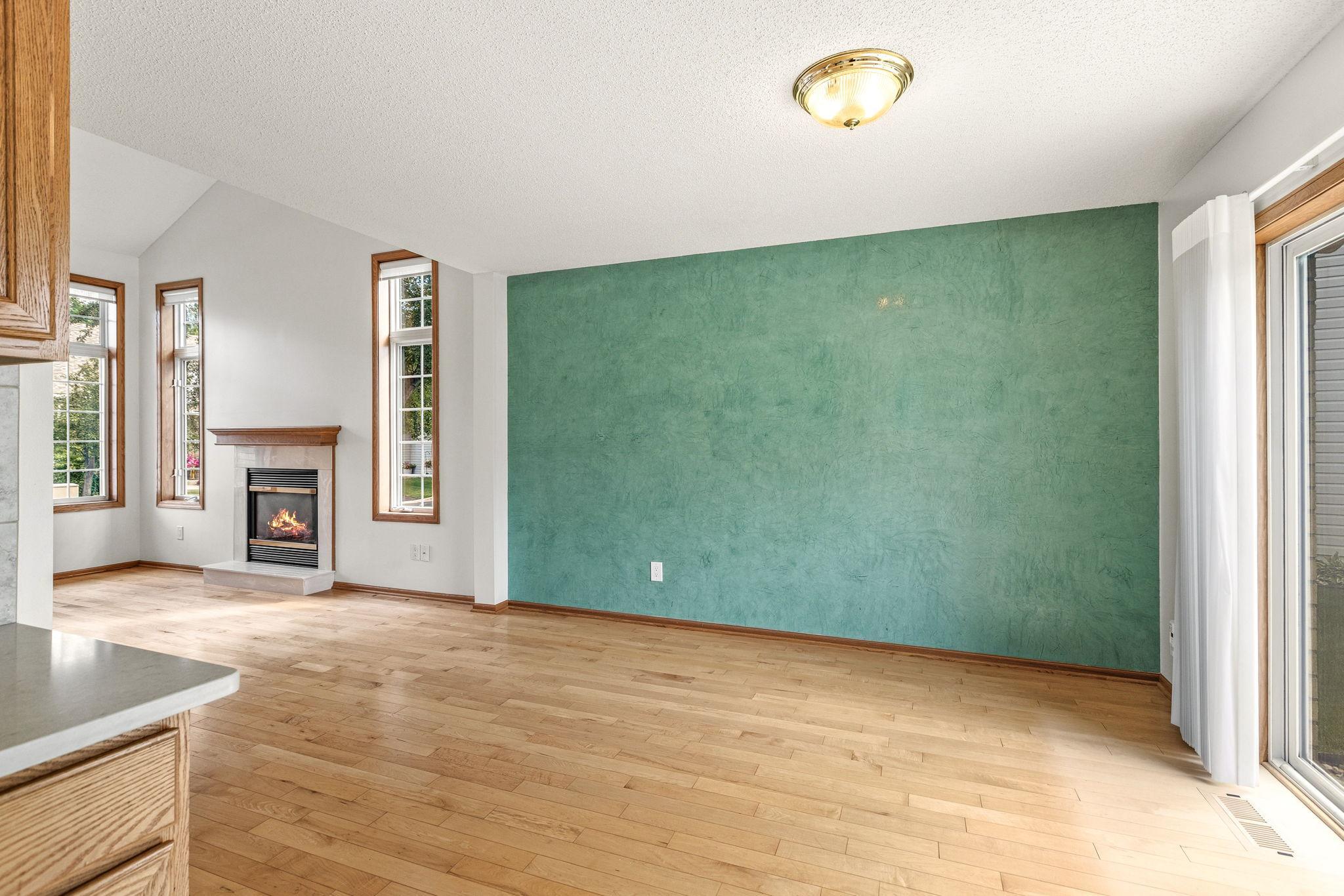 View of Residential at 13024 Garrett Lane, Apple Valley MN 55124, Apple Valley (13 of 52) - Mike Wilen | Minnesota Team Real Estate