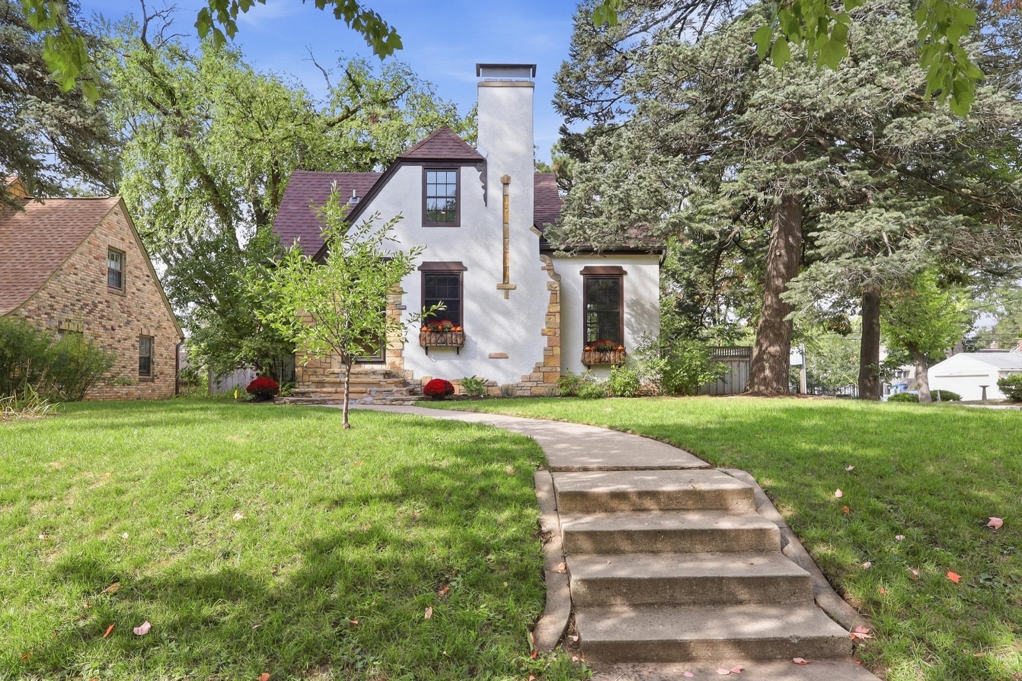 View of Single Family at 5600 Dupont Avenue, Minneapolis - Mike Wilen | Minnesota Team Real Estate